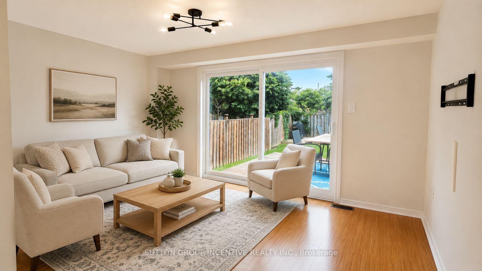 Photo 4 of 25 Lions Gate Boulevard, Barrie, Little Lake — HOMEH