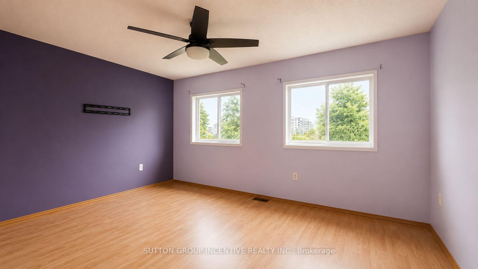 Photo 9 of 25 Lions Gate Boulevard, Barrie, Little Lake — HOMEH