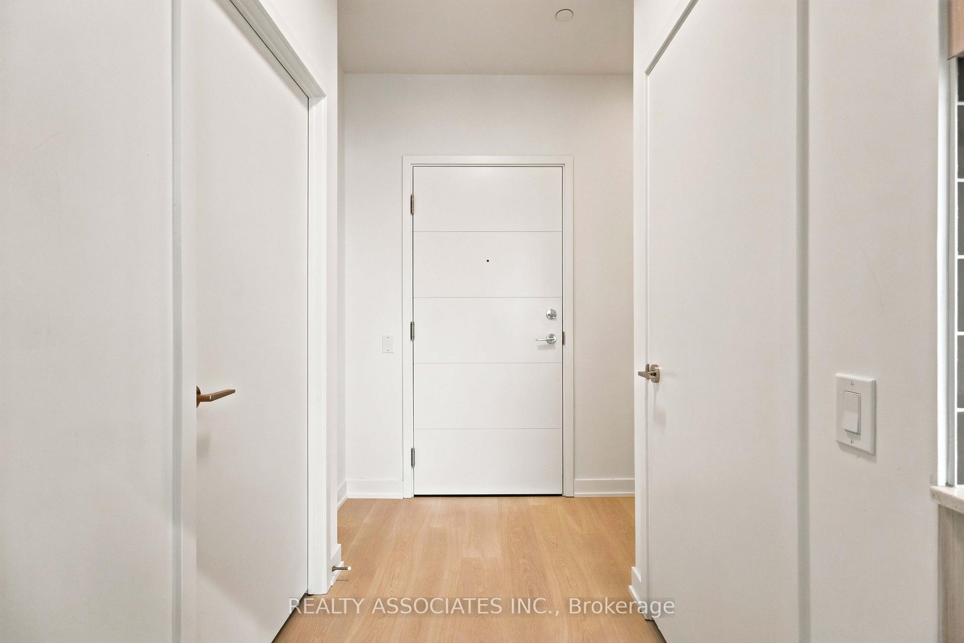 Photo 12 of Unit 814, 20 Deans Drive, Scarborough, Clairlea-Birchmount — HOMEH