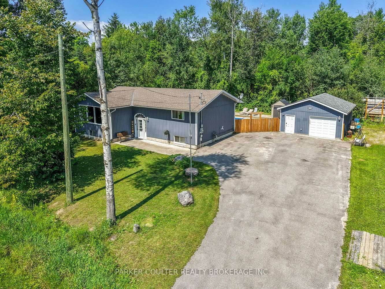 Photo 1 of 376 Wardell Street, Tay, Port McNicoll — HOMEH