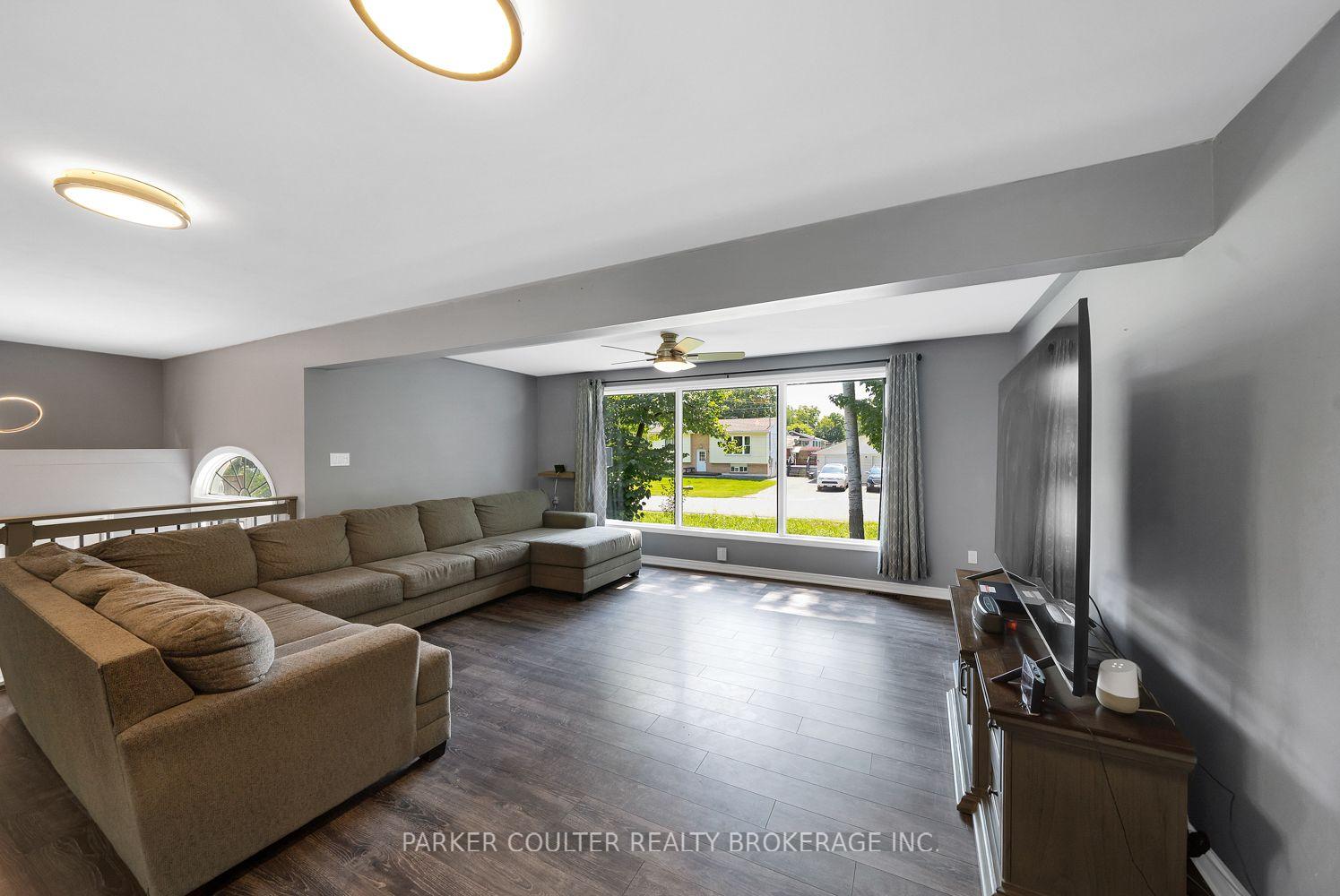 Photo 9 of 376 Wardell Street, Tay, Port McNicoll — HOMEH