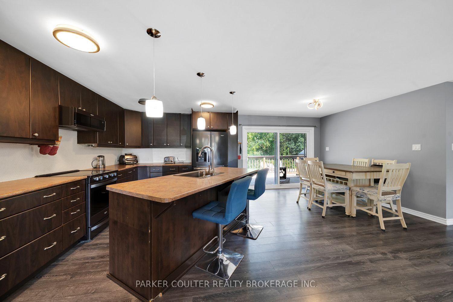 Photo 12 of 376 Wardell Street, Tay, Port McNicoll — HOMEH