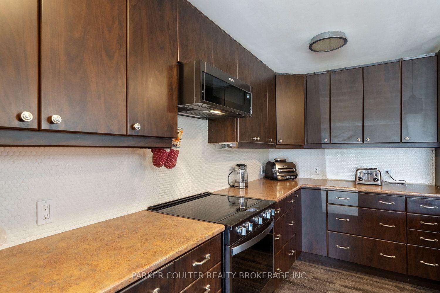 Photo 14 of 376 Wardell Street, Tay, Port McNicoll — HOMEH
