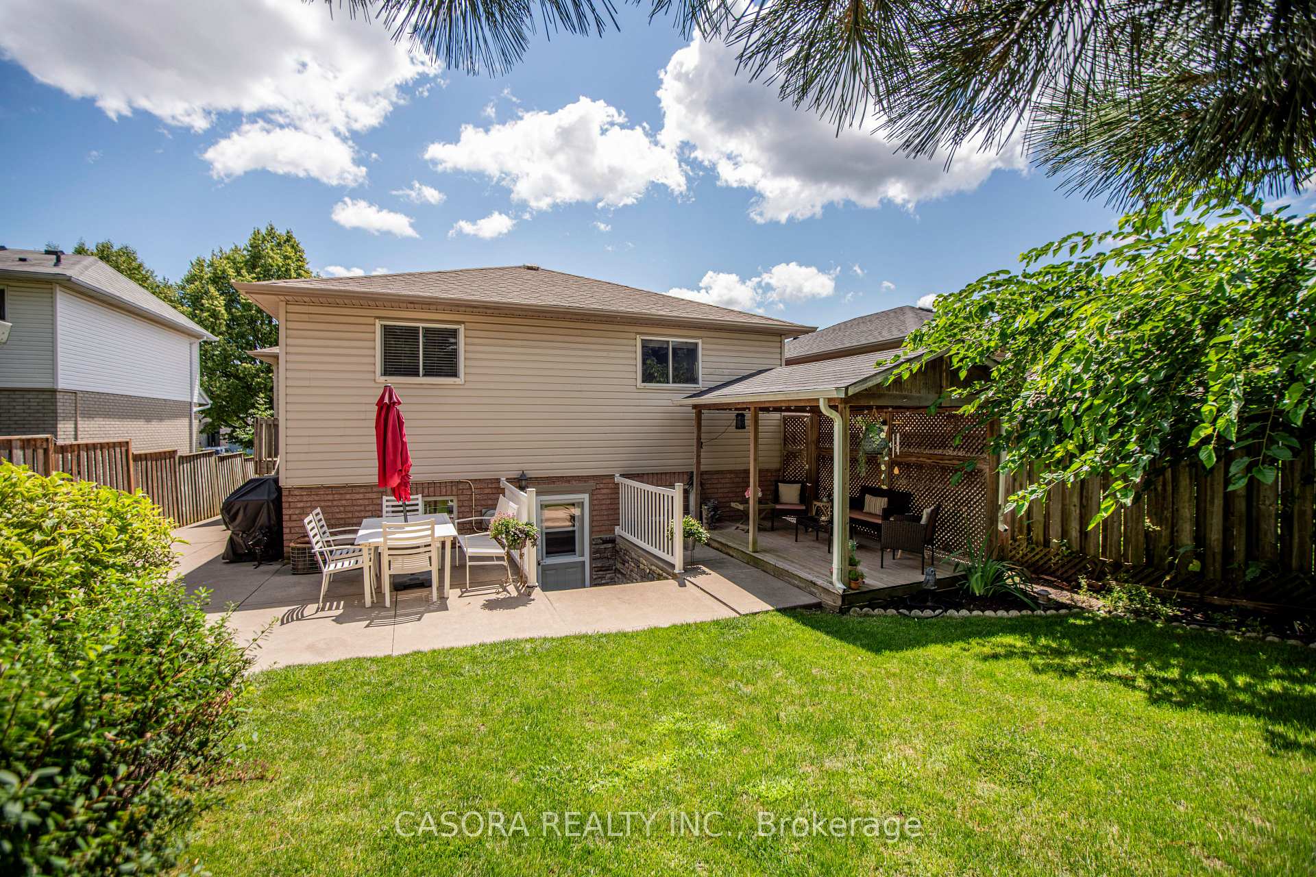 Photo 49 of 57 Ossington Drive, Hamilton, Broughton — HOMEH