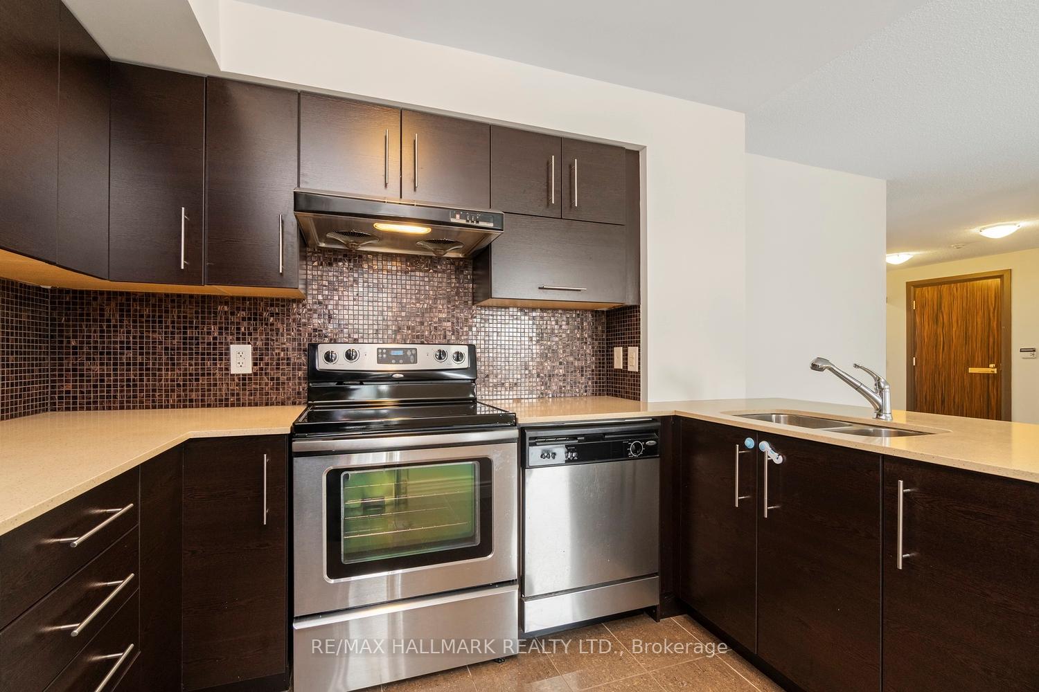 Photo 11 of Unit 308, 253 South Park Road, Markham, Commerce Valley — HOMEH