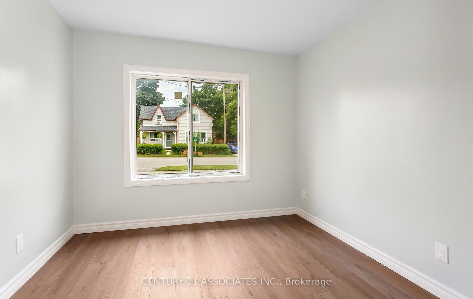 Photo 23 of 48 King Street, Halton Hills, Georgetown — HOMEH