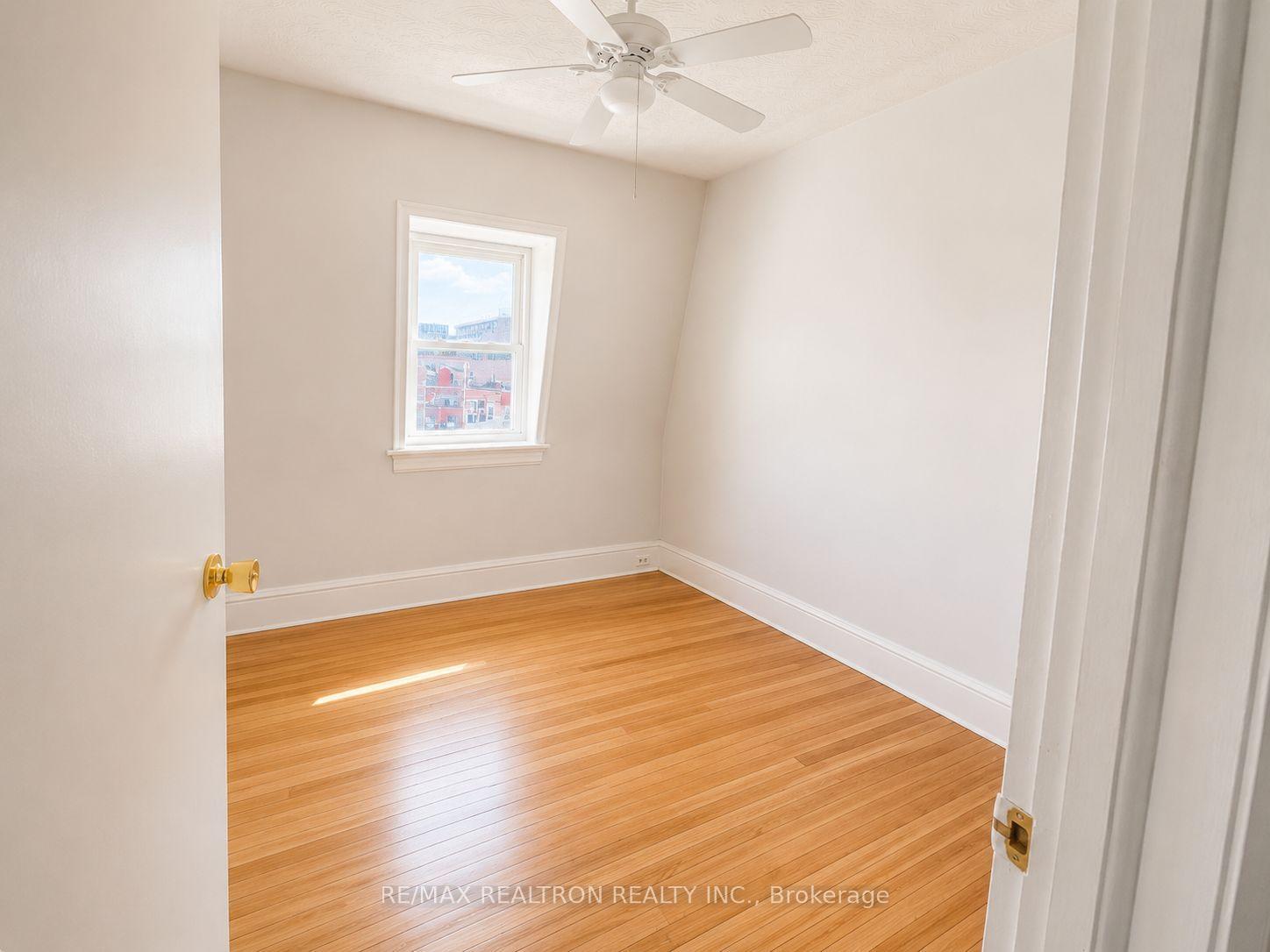 Photo 1 of 502 Queen Street E, Toronto, Regent Park — HOMEH