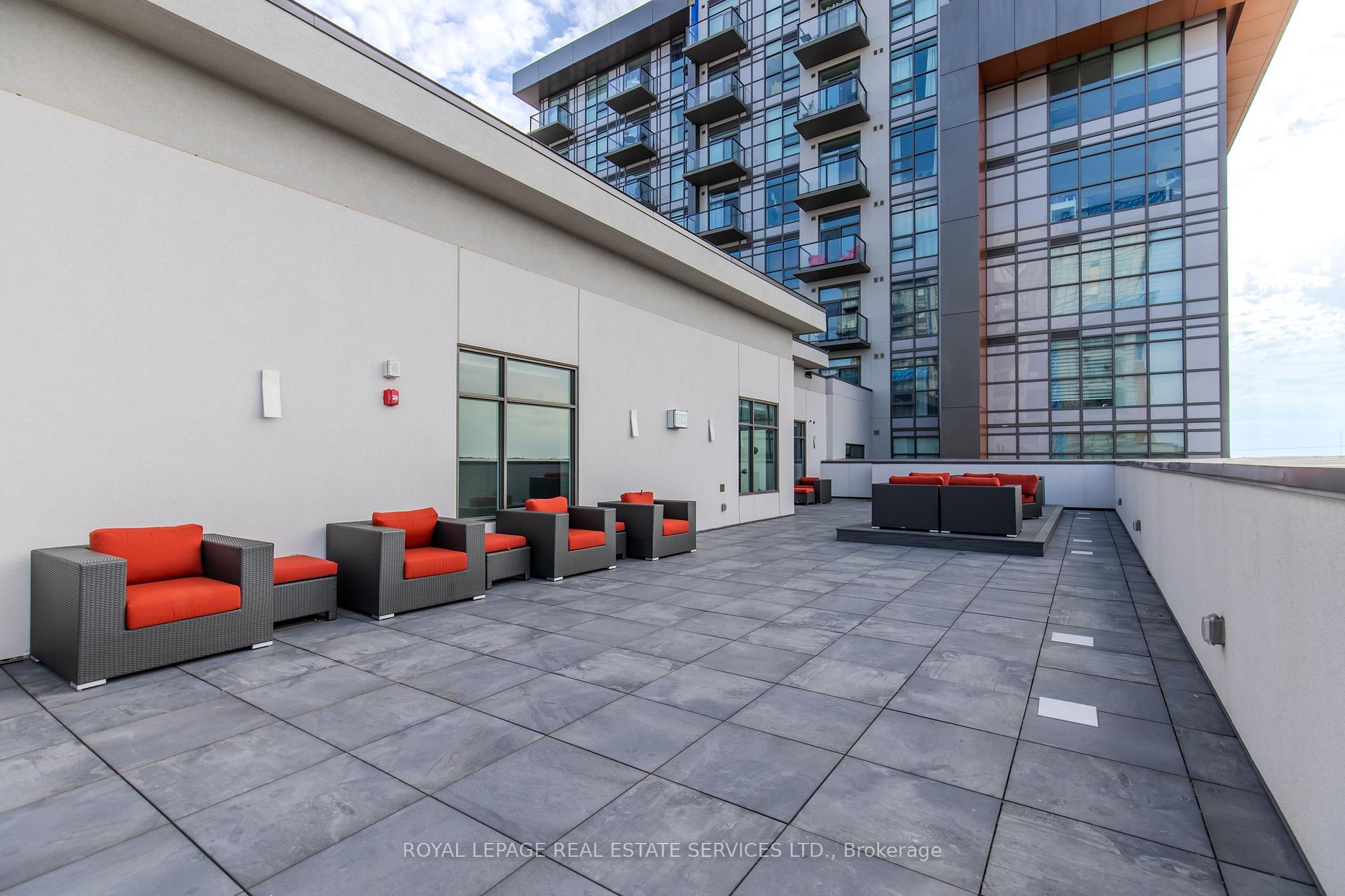 Photo 21 of Unit 221, 460 Dundas Street E, Hamilton, Waterdown — HOMEH