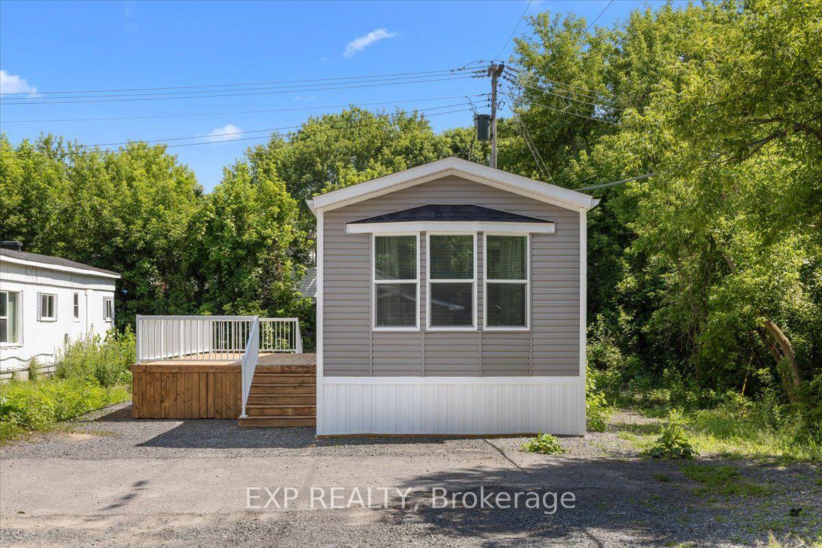 Photo 1 of 35 Vanier Road, Ottawa, Bellwood - Industrial Park — HOMEH