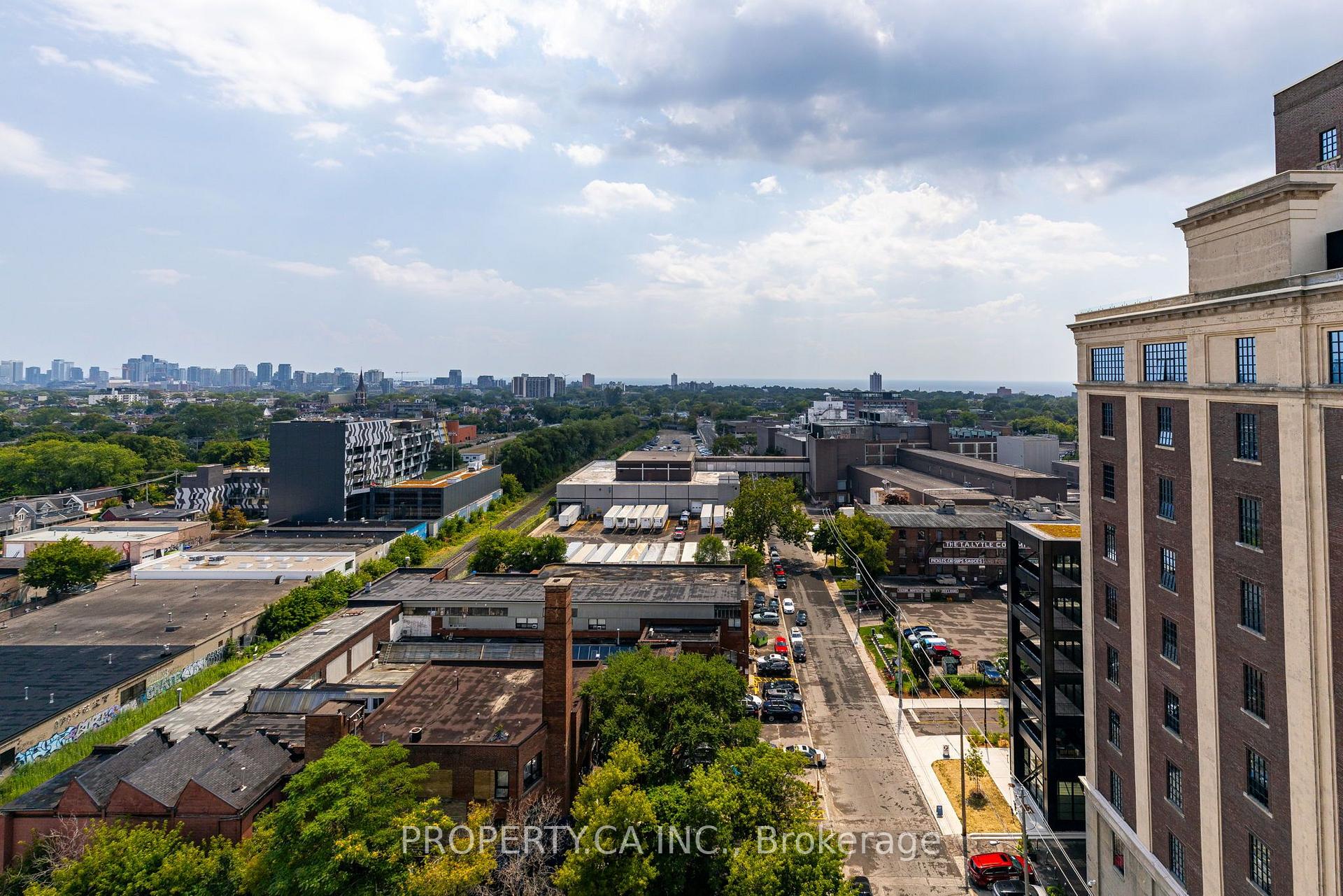 Photo 23 of Unit 1408, 181 Sterling Road, Toronto, Dufferin Grove — HOMEH