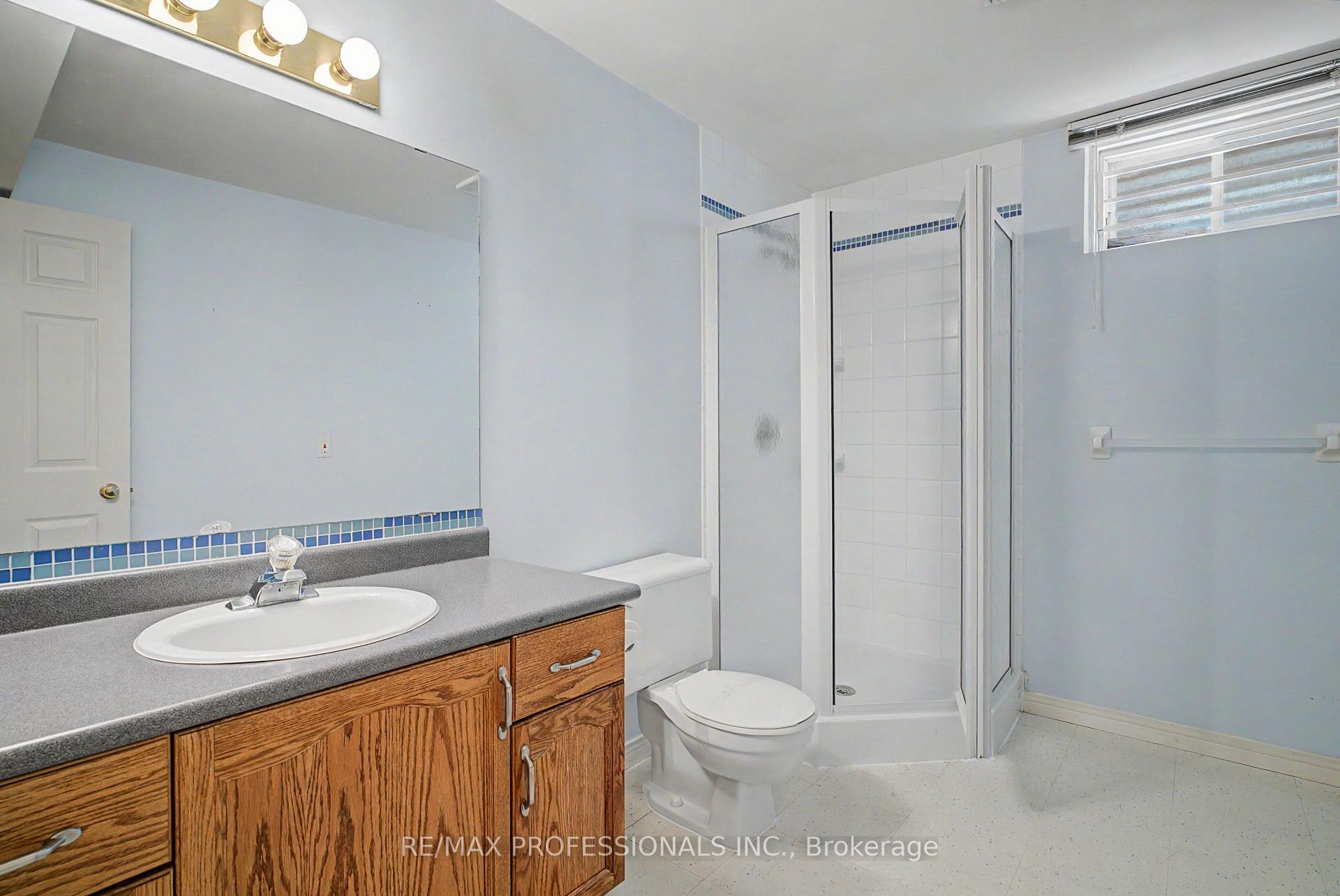 Photo 27 of 576 Thorndale Drive, Waterloo, Westvale — HOMEH