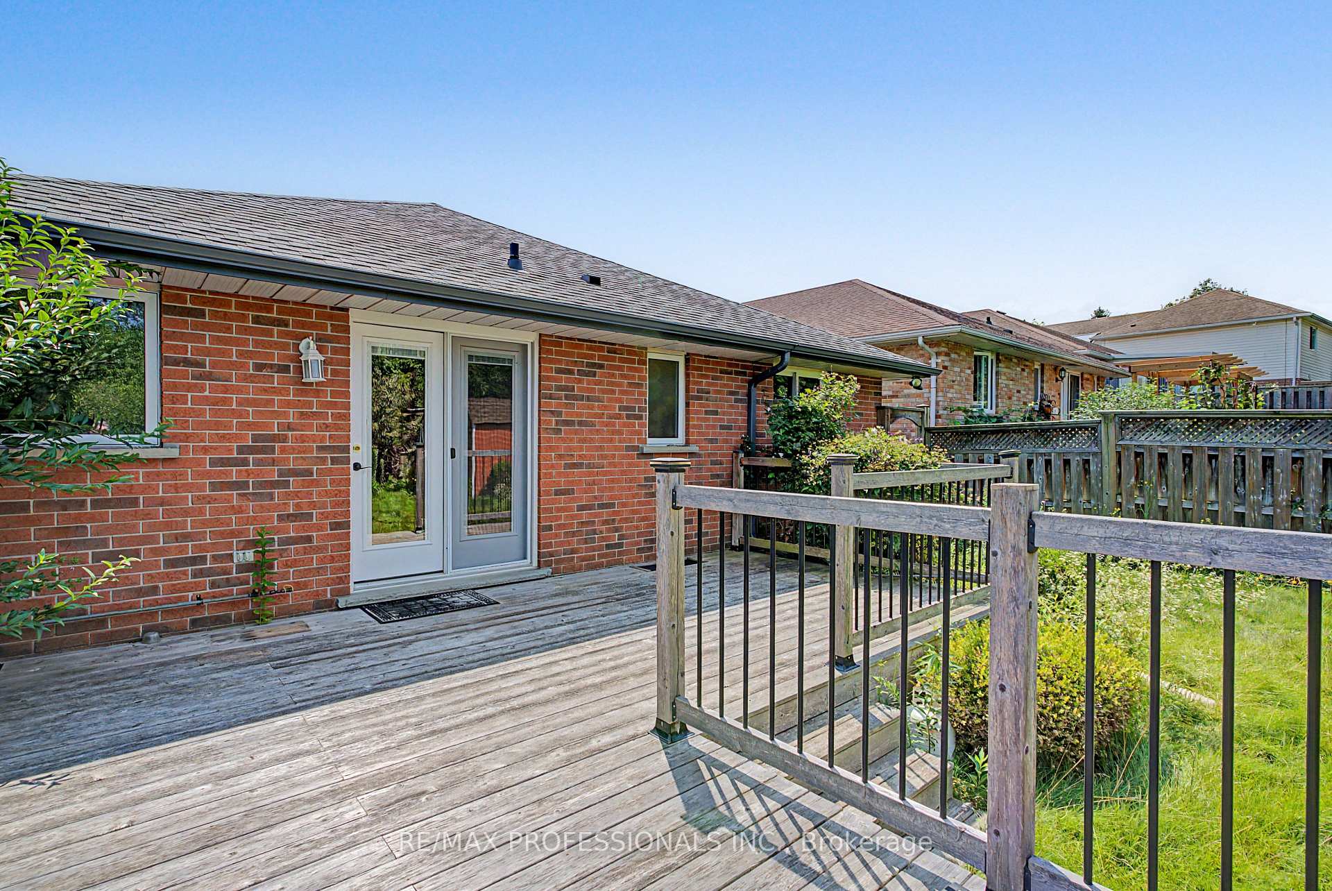 Photo 29 of 576 Thorndale Drive, Waterloo, Westvale — HOMEH