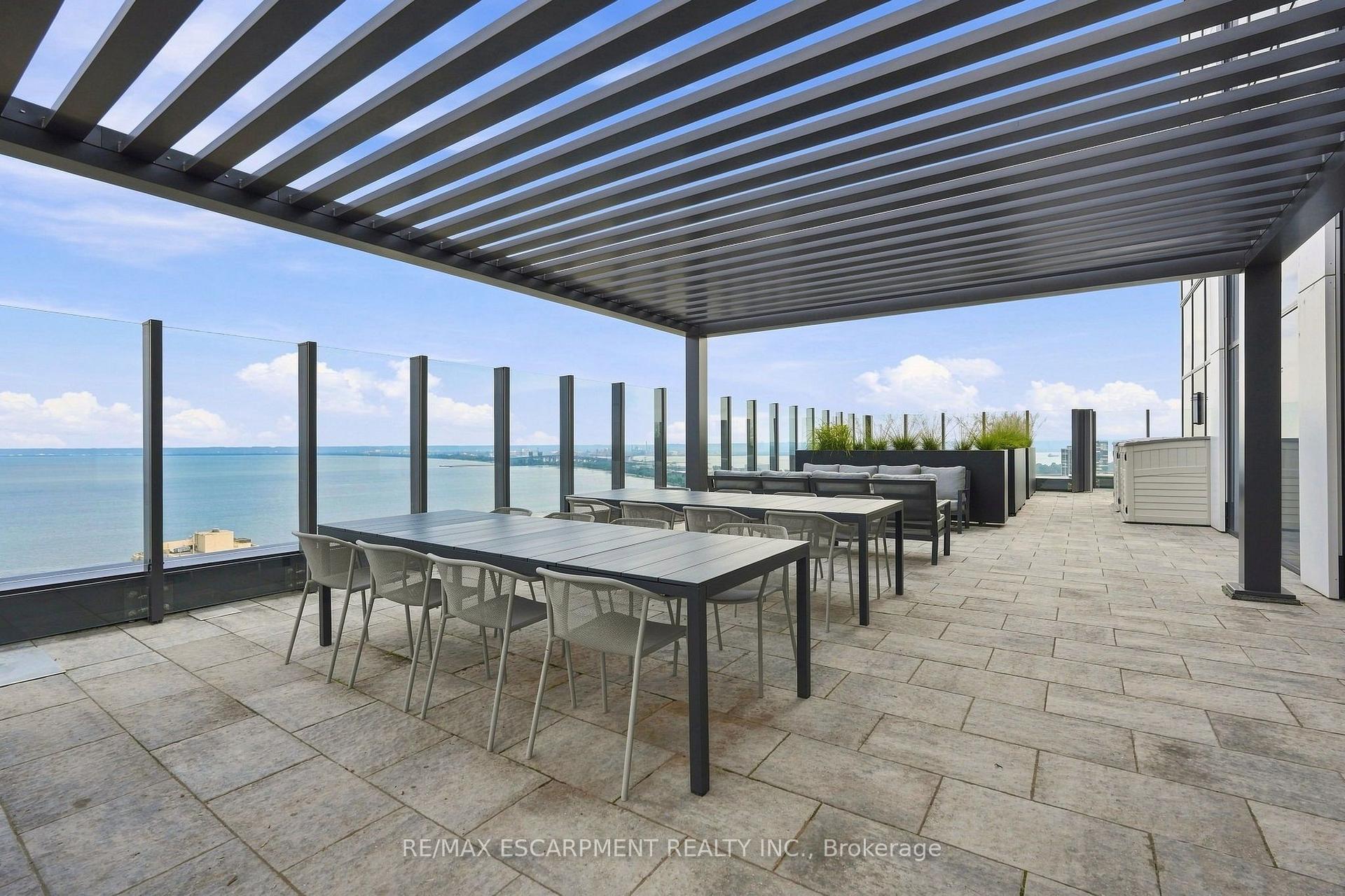 Photo 44 of Unit 1804, 2007 James Street, Burlington, Brant — HOMEH