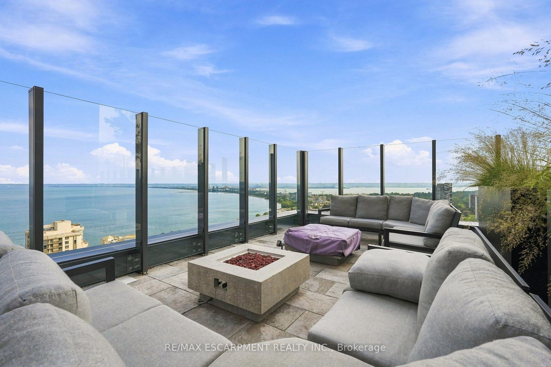 Photo 45 of Unit 1804, 2007 James Street, Burlington, Brant — HOMEH