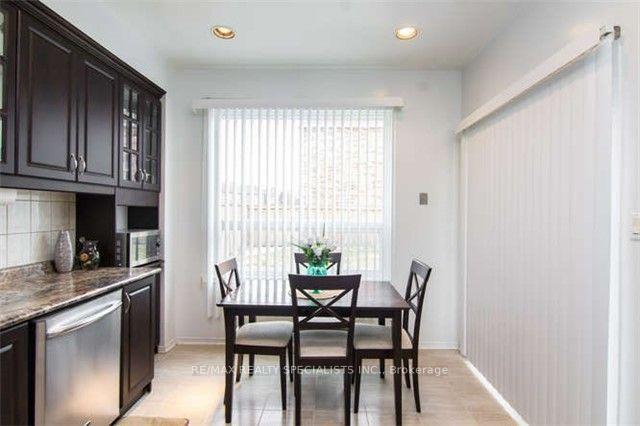 Photo 6 of Unit MAIN & 2ND, 10 Treepark Street, Brampton, Sandringham-Wellington — HOMEH
