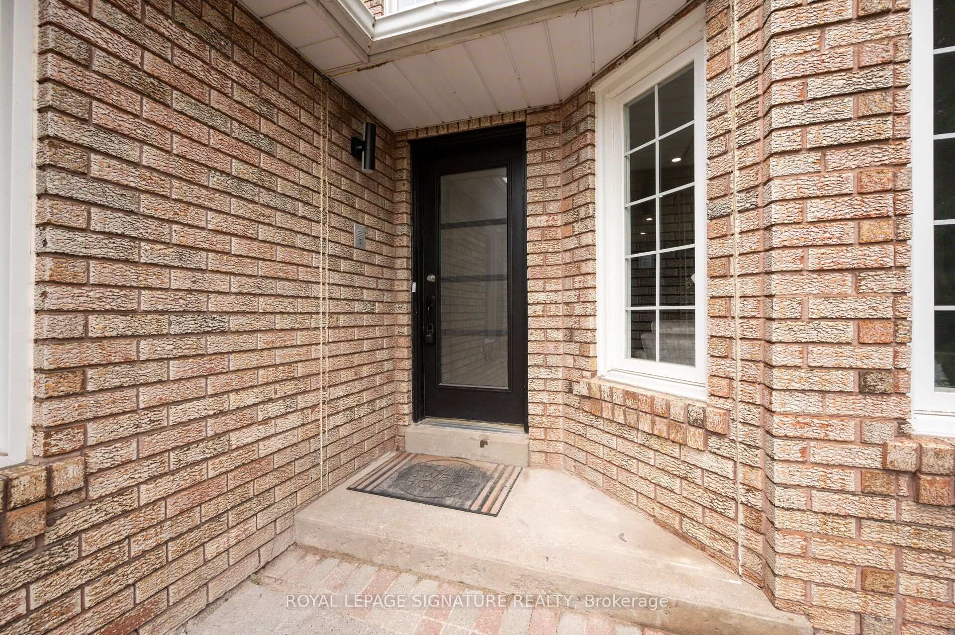 Photo 8 of 68 Blackwell Place, Brampton, Fletcher's Creek South — HOMEH