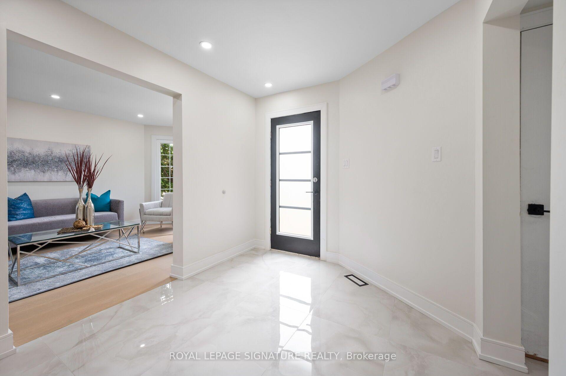 Photo 10 of 68 Blackwell Place, Brampton, Fletcher's Creek South — HOMEH