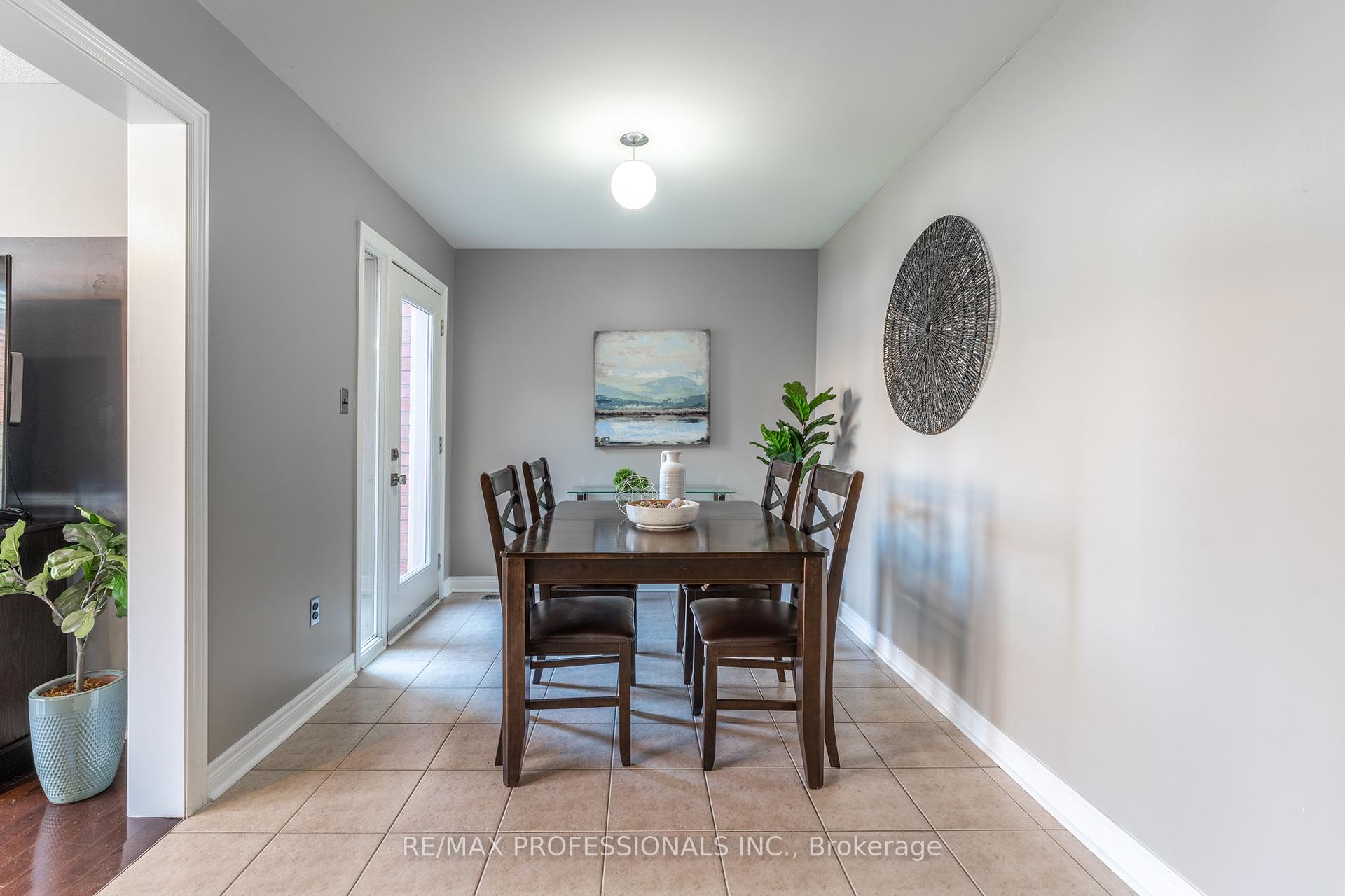 Photo 8 of 153 Weston Drive, Milton, Scott — HOMEH