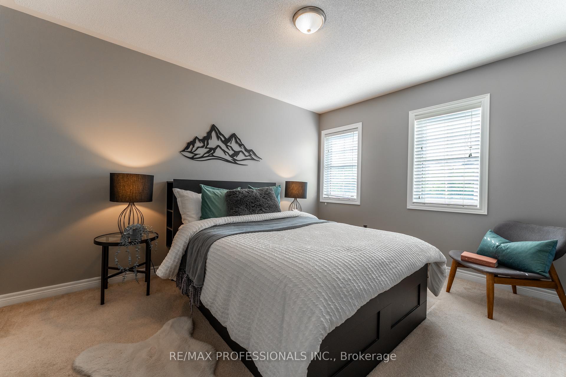 Photo 18 of 153 Weston Drive, Milton, Scott — HOMEH