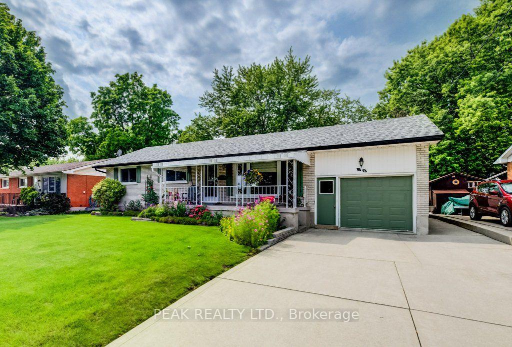 Photo 3 of 88 Riverside Drive, Wilmot, New Hamburg — HOMEH