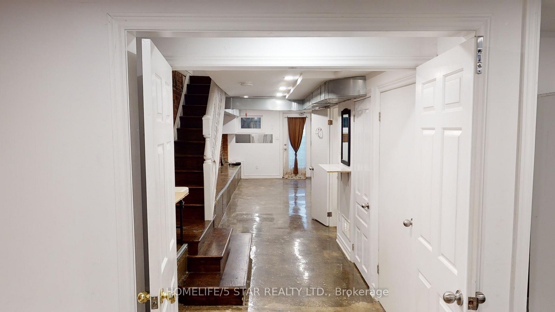 Photo 12 of Unit Apt 1, 160 Beaconsfield Avenue, Toronto, Little Portugal — HOMEH