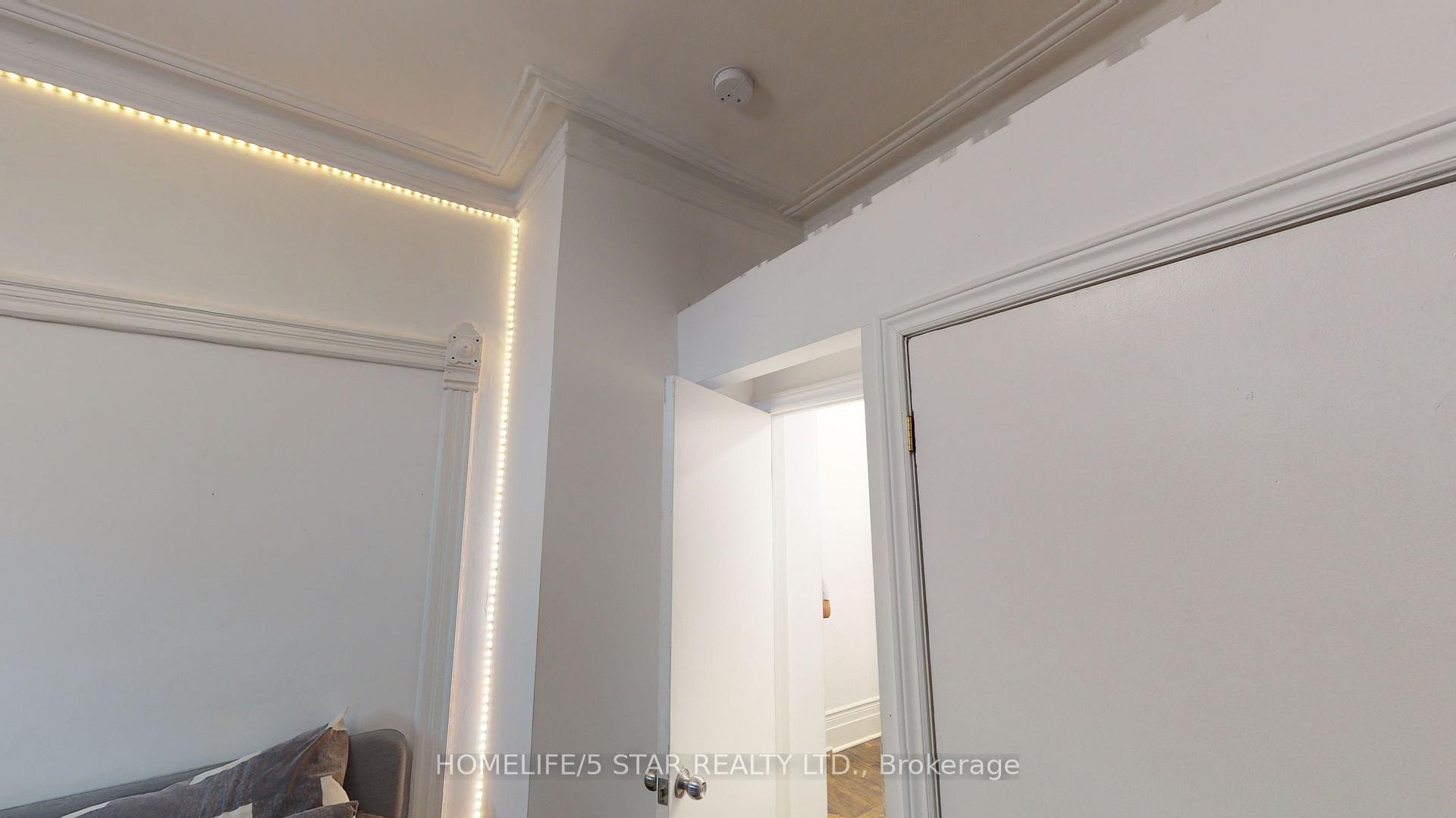 Photo 18 of Unit Apt 1, 160 Beaconsfield Avenue, Toronto, Little Portugal — HOMEH