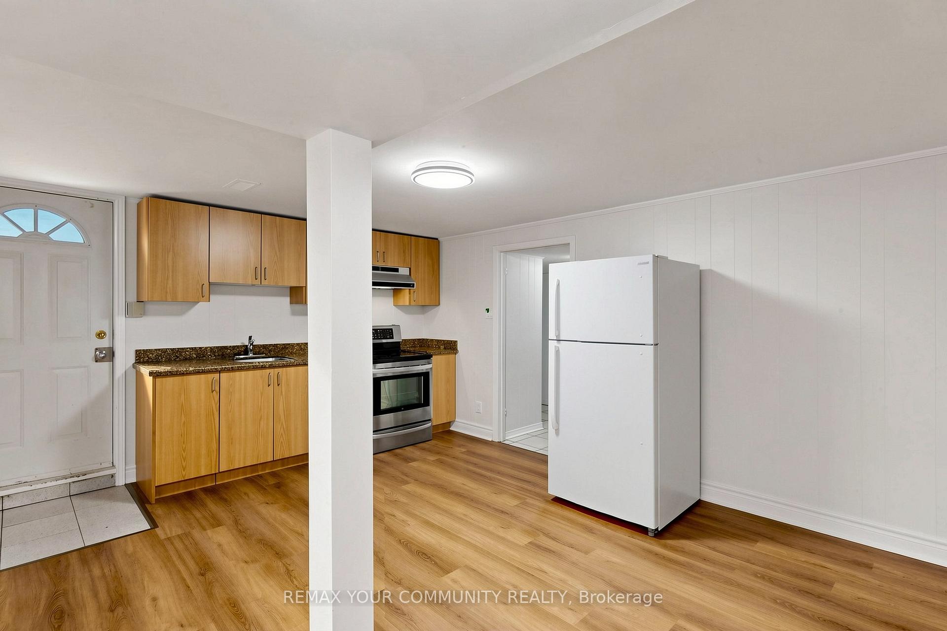 Photo 8 of Unit Lower, 106 Levendale Road, Richmond Hill, Mill Pond — HOMEH