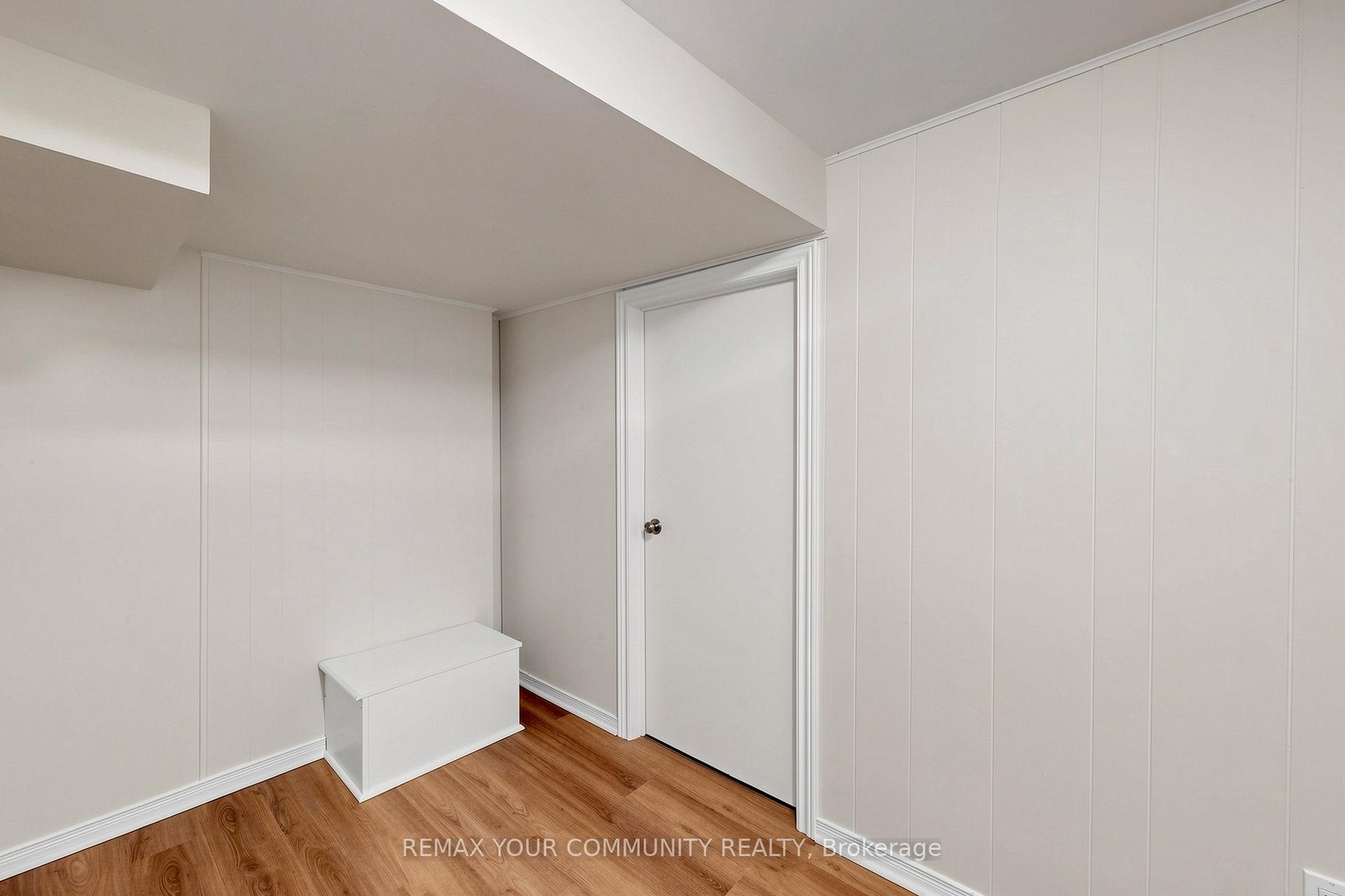 Photo 14 of Unit Lower, 106 Levendale Road, Richmond Hill, Mill Pond — HOMEH
