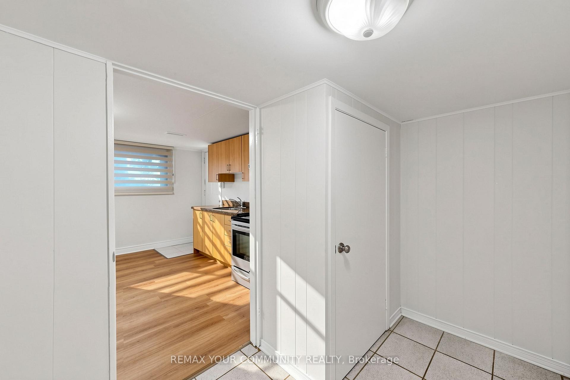 Photo 17 of Unit Lower, 106 Levendale Road, Richmond Hill, Mill Pond — HOMEH