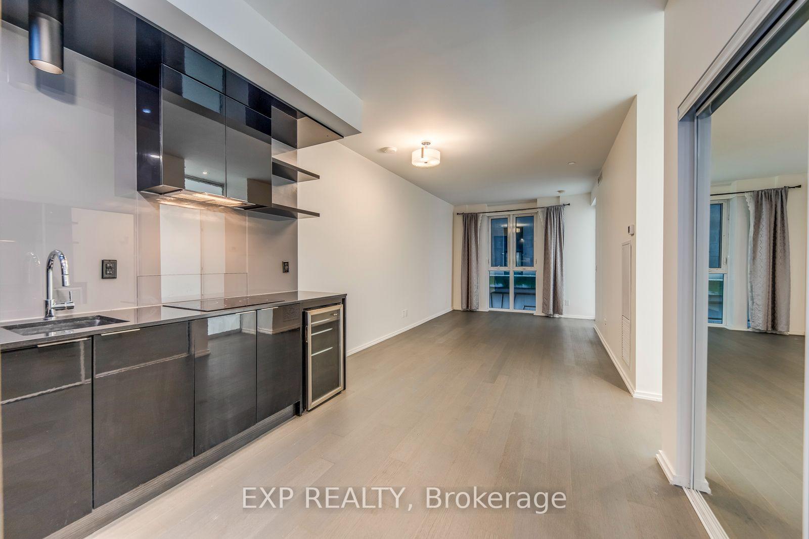 Photo 7 of Unit 309, 70 Temperance Street, Toronto, Bay Street Corridor — HOMEH