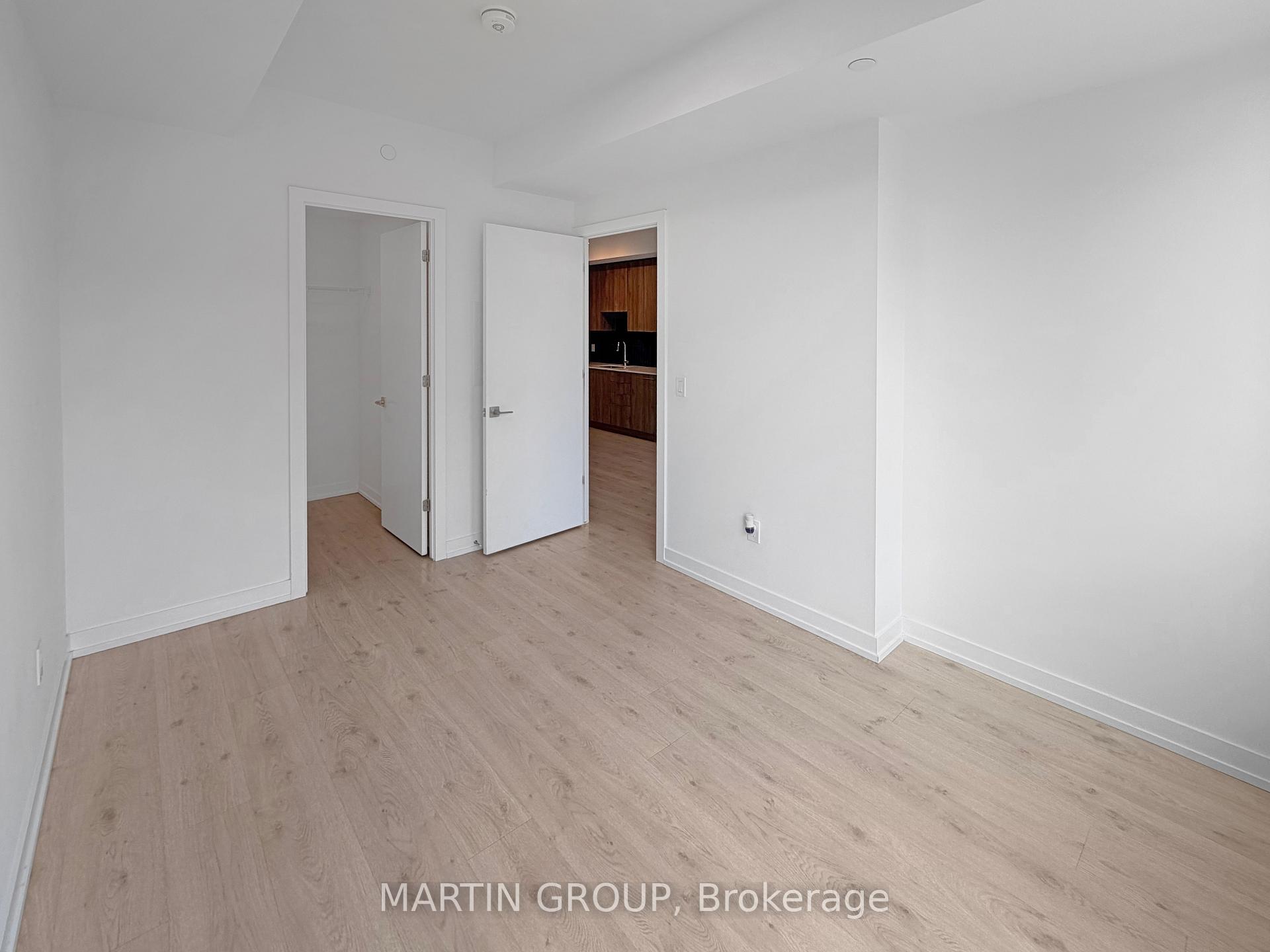 Photo 6 of Unit 519, 2501 Saw Whet Boulevard, Oakville, Glen Abbey — HOMEH