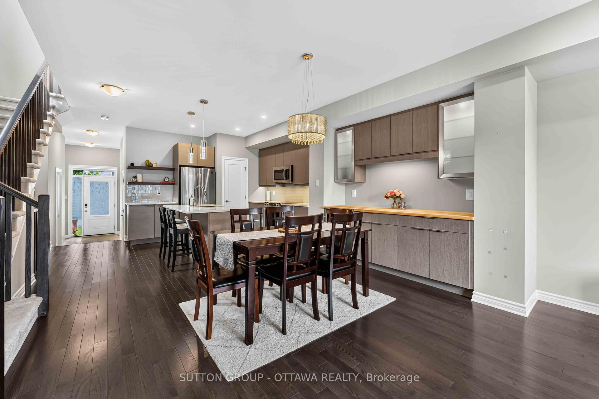 Photo 15 of 221 Tim Sheehan Place, Ottawa, Kanata - Emerald Meadows/Trailwest — HOMEH