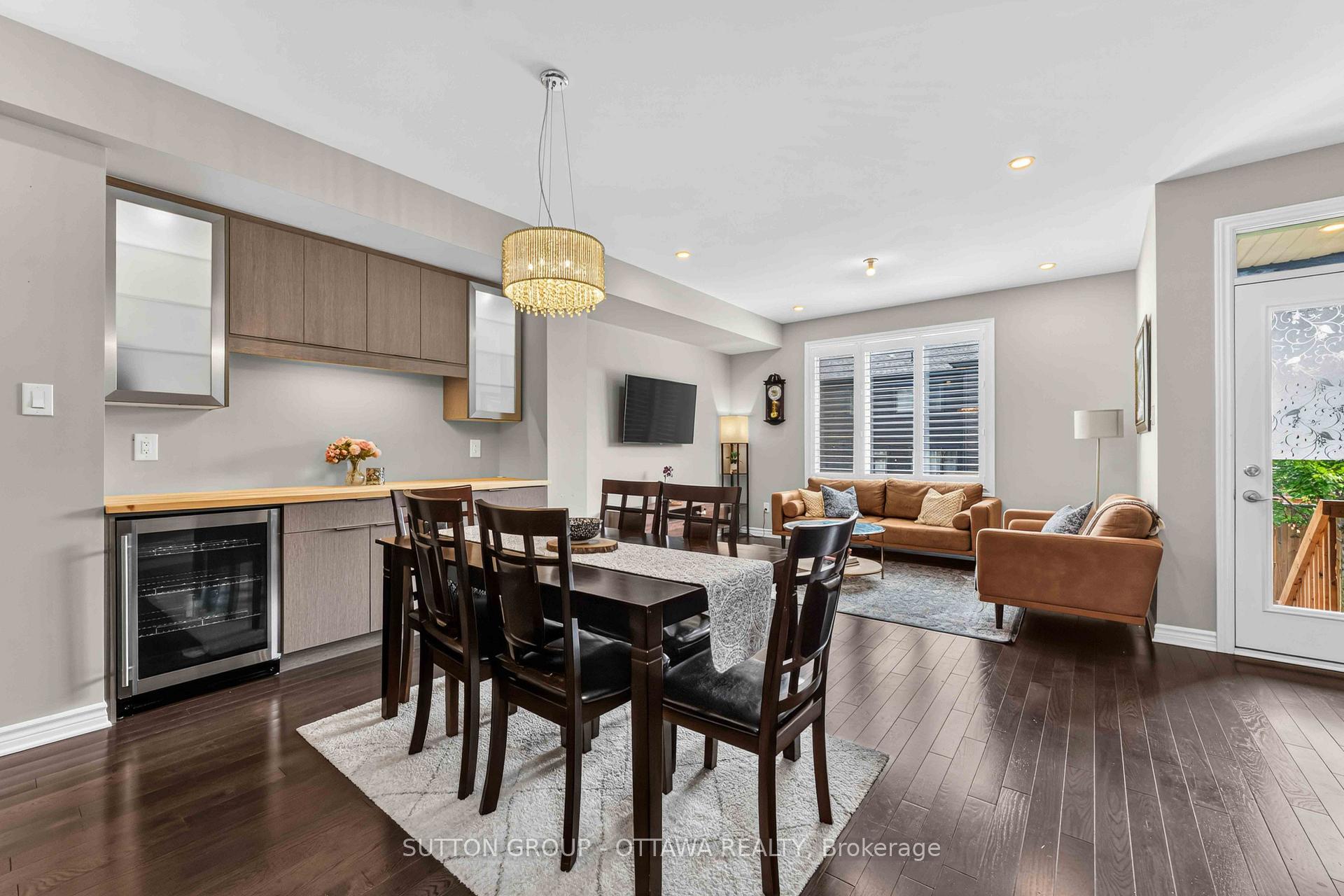Photo 17 of 221 Tim Sheehan Place, Ottawa, Kanata - Emerald Meadows/Trailwest — HOMEH
