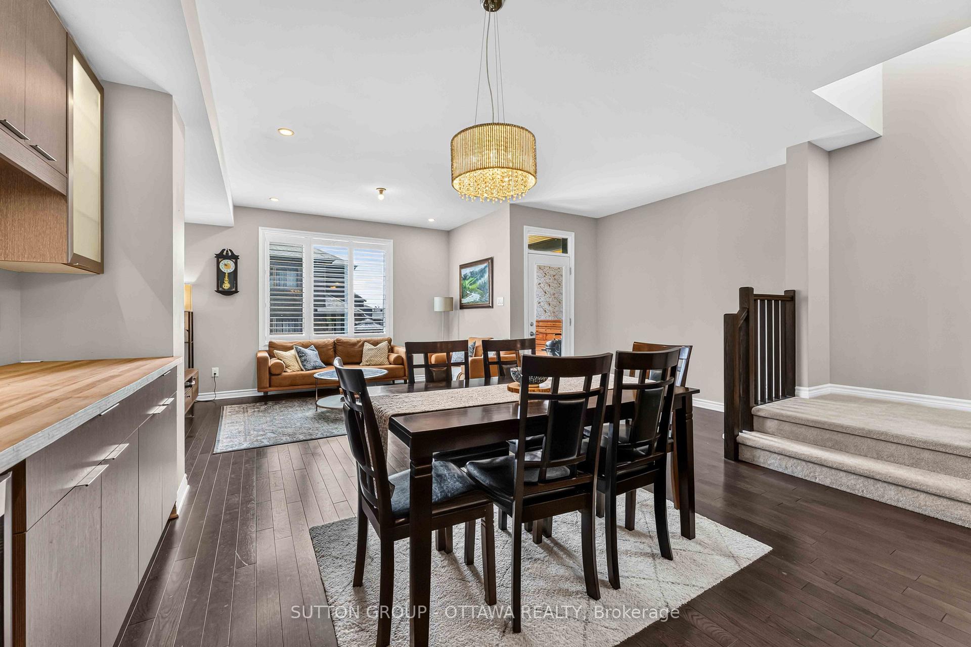 Photo 19 of 221 Tim Sheehan Place, Ottawa, Kanata - Emerald Meadows/Trailwest — HOMEH