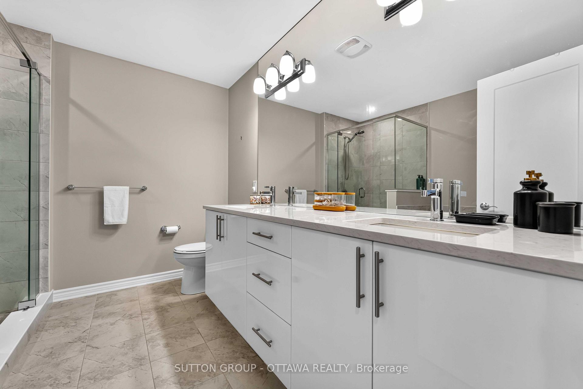 Photo 31 of 221 Tim Sheehan Place, Ottawa, Kanata - Emerald Meadows/Trailwest — HOMEH