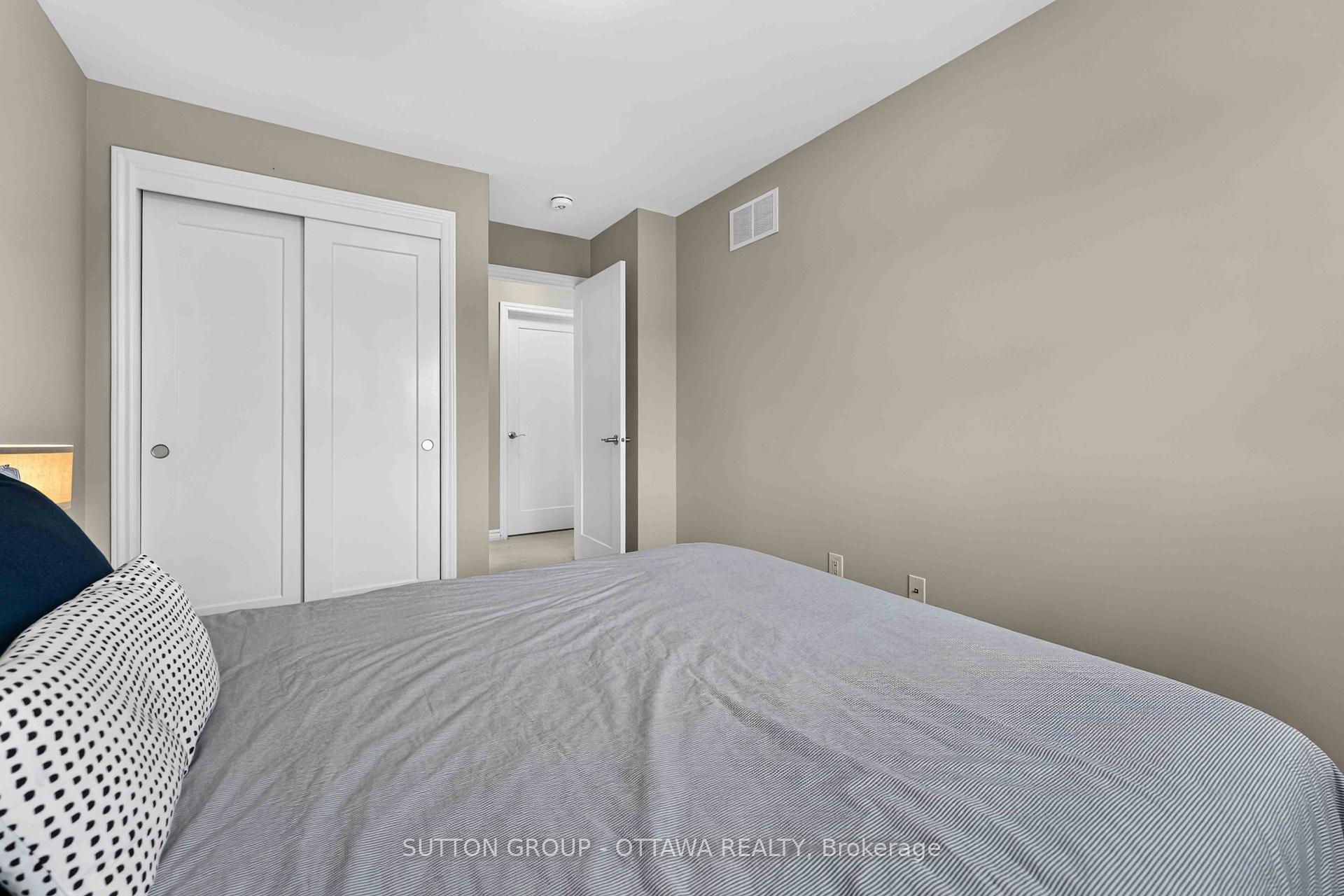 Photo 42 of 221 Tim Sheehan Place, Ottawa, Kanata - Emerald Meadows/Trailwest — HOMEH