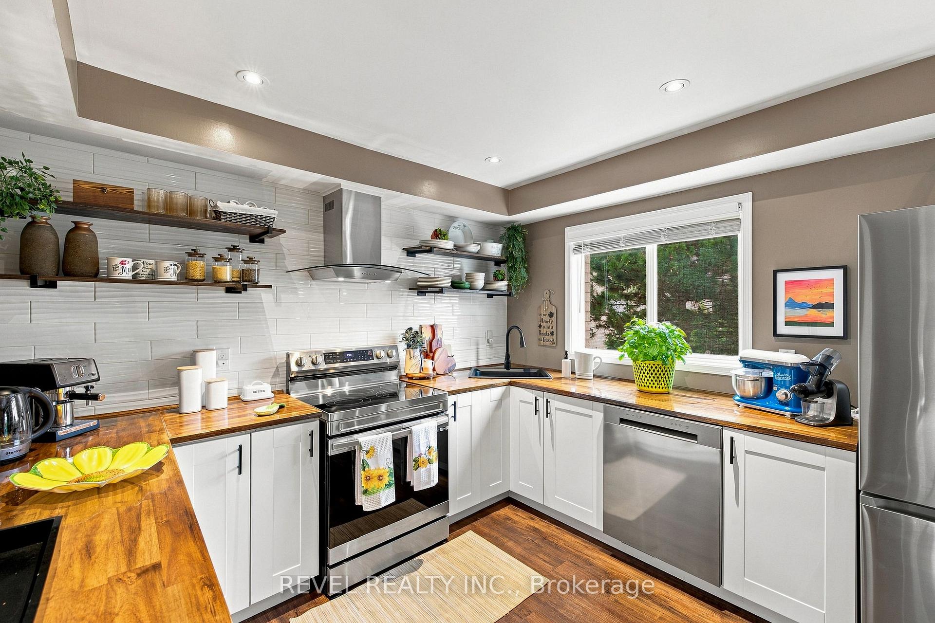 Photo 17 of Unit 89, 2 Sir Lou Drive, Brampton, Fletcher's Creek South — HOMEH