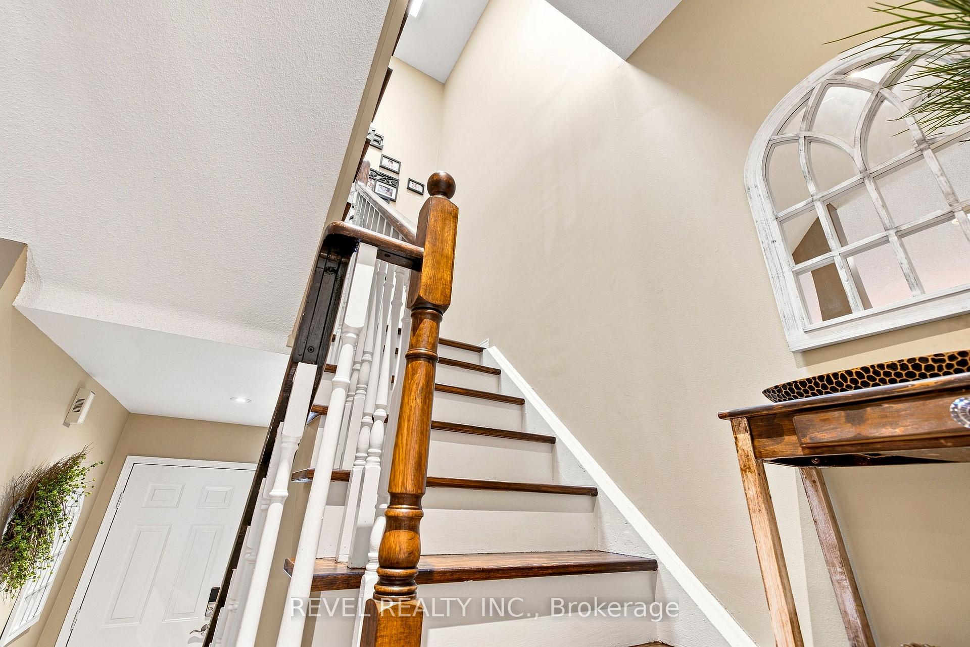 Photo 19 of Unit 89, 2 Sir Lou Drive, Brampton, Fletcher's Creek South — HOMEH