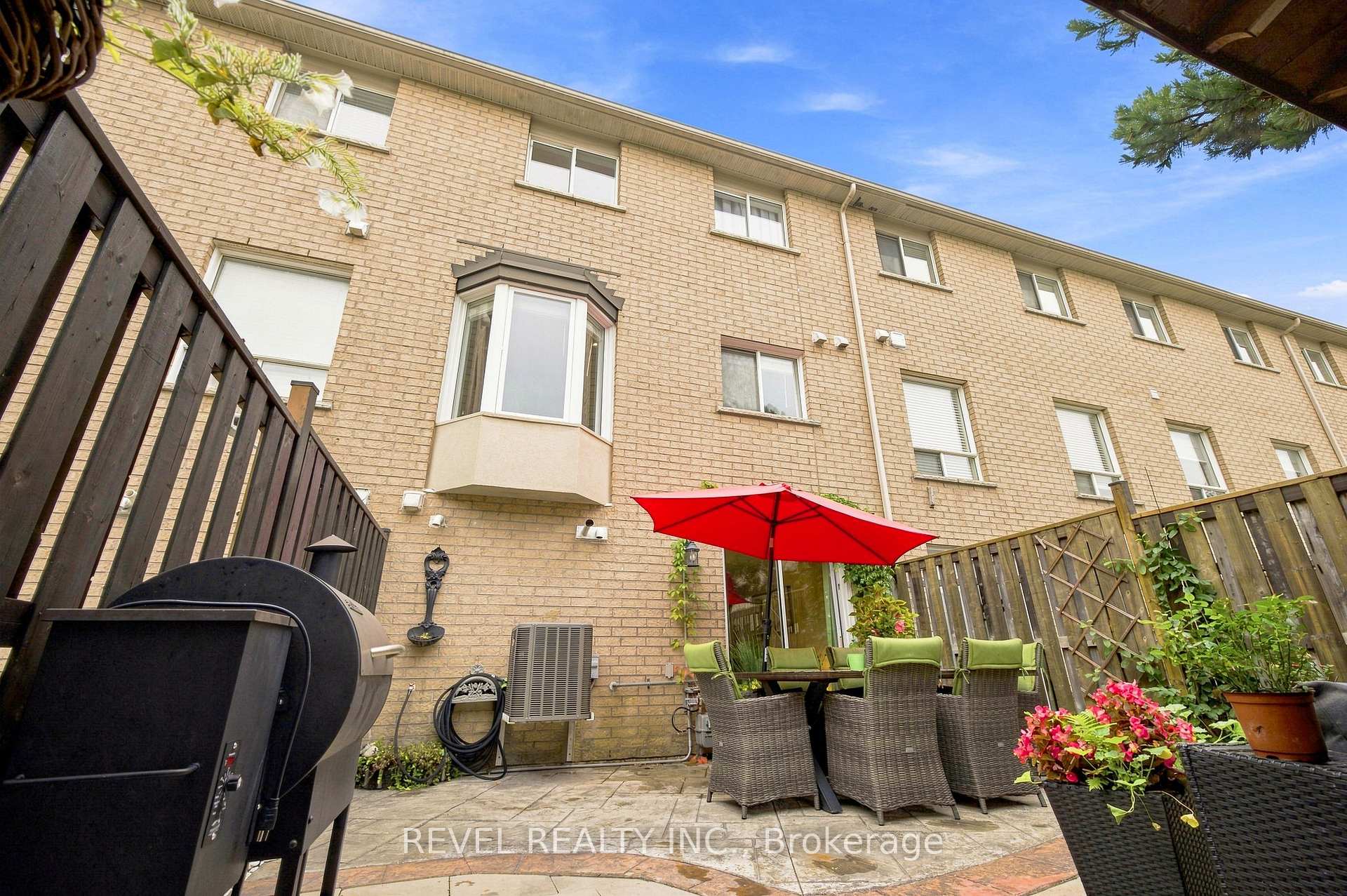 Photo 46 of Unit 89, 2 Sir Lou Drive, Brampton, Fletcher's Creek South — HOMEH
