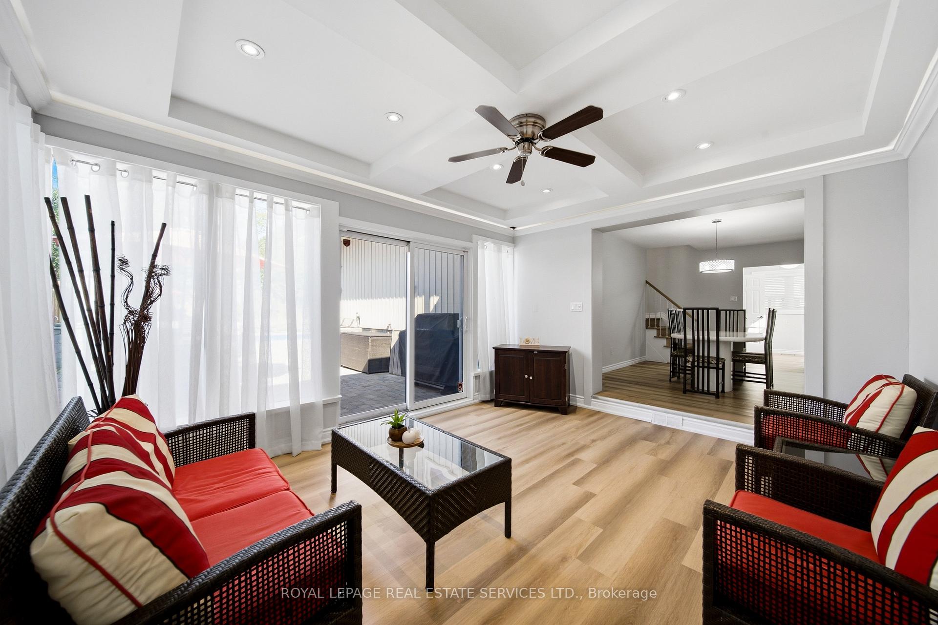 Photo 21 of 127 Redgrave Drive, Etobicoke, Willowridge-Martingrove-Richview — HOMEH