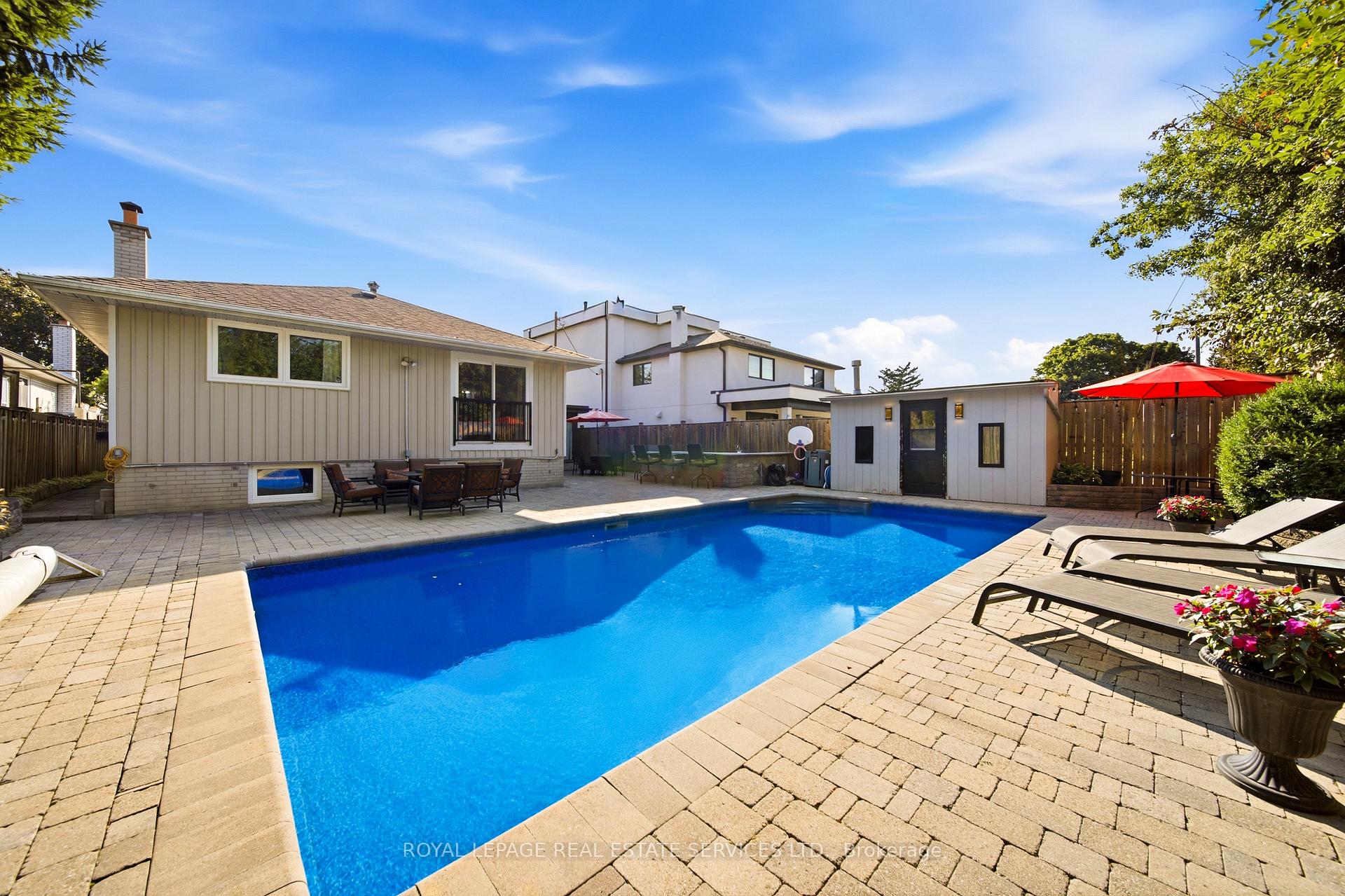 Photo 46 of 127 Redgrave Drive, Etobicoke, Willowridge-Martingrove-Richview — HOMEH