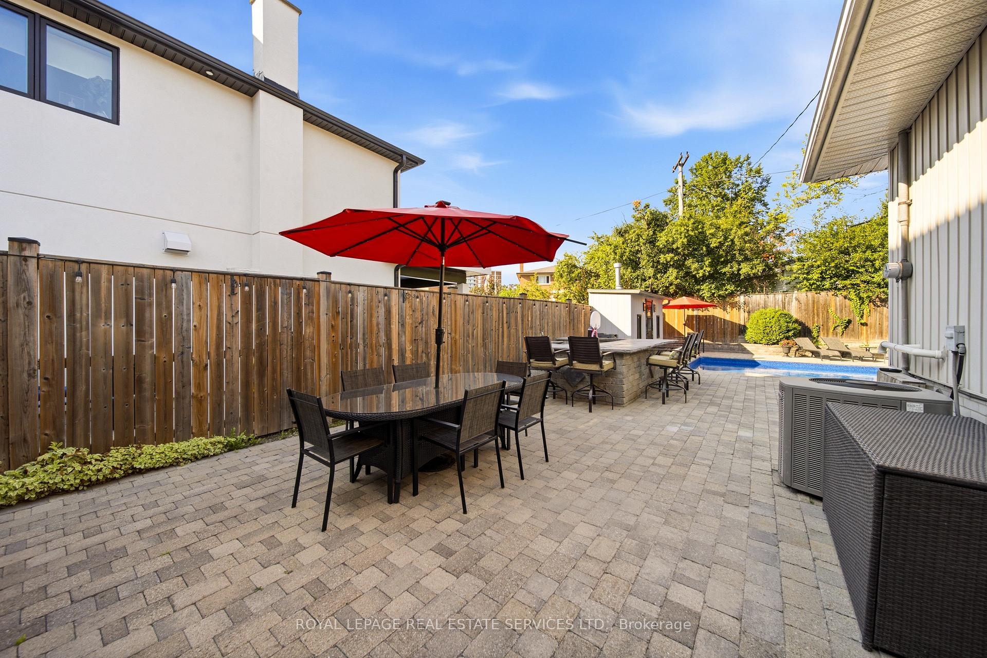 Photo 47 of 127 Redgrave Drive, Etobicoke, Willowridge-Martingrove-Richview — HOMEH