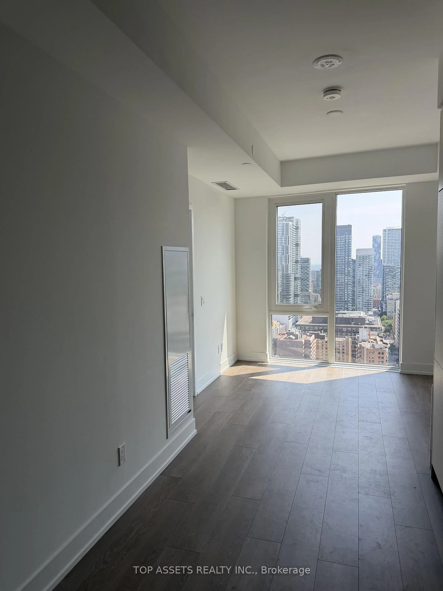 Photo 6 of Unit 3002, 308 Jarvis Street, Toronto, Church-Yonge Corridor — HOMEH