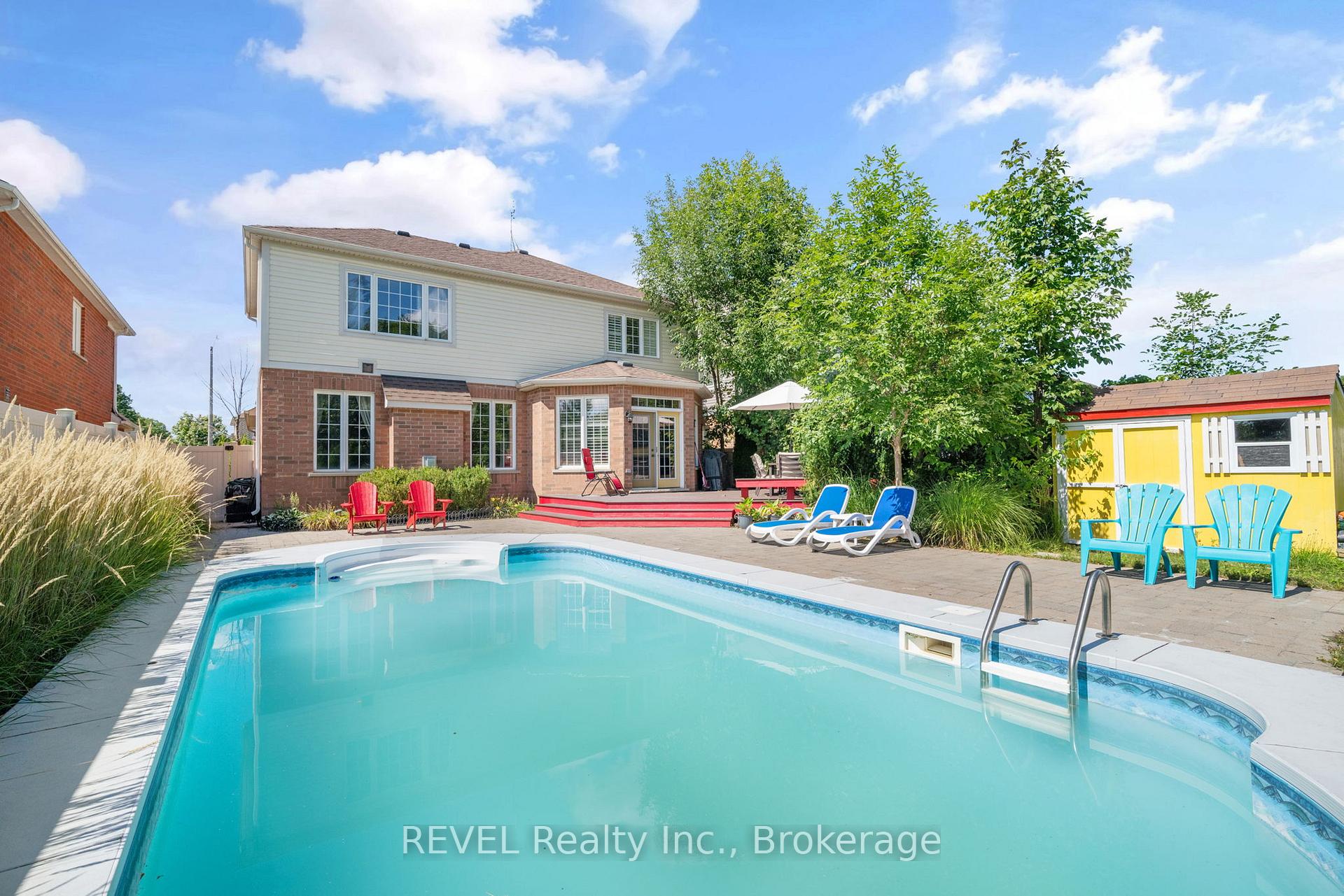 Photo 10 of 6440 St. Michael Avenue, Niagara Falls, Forestview — HOMEH