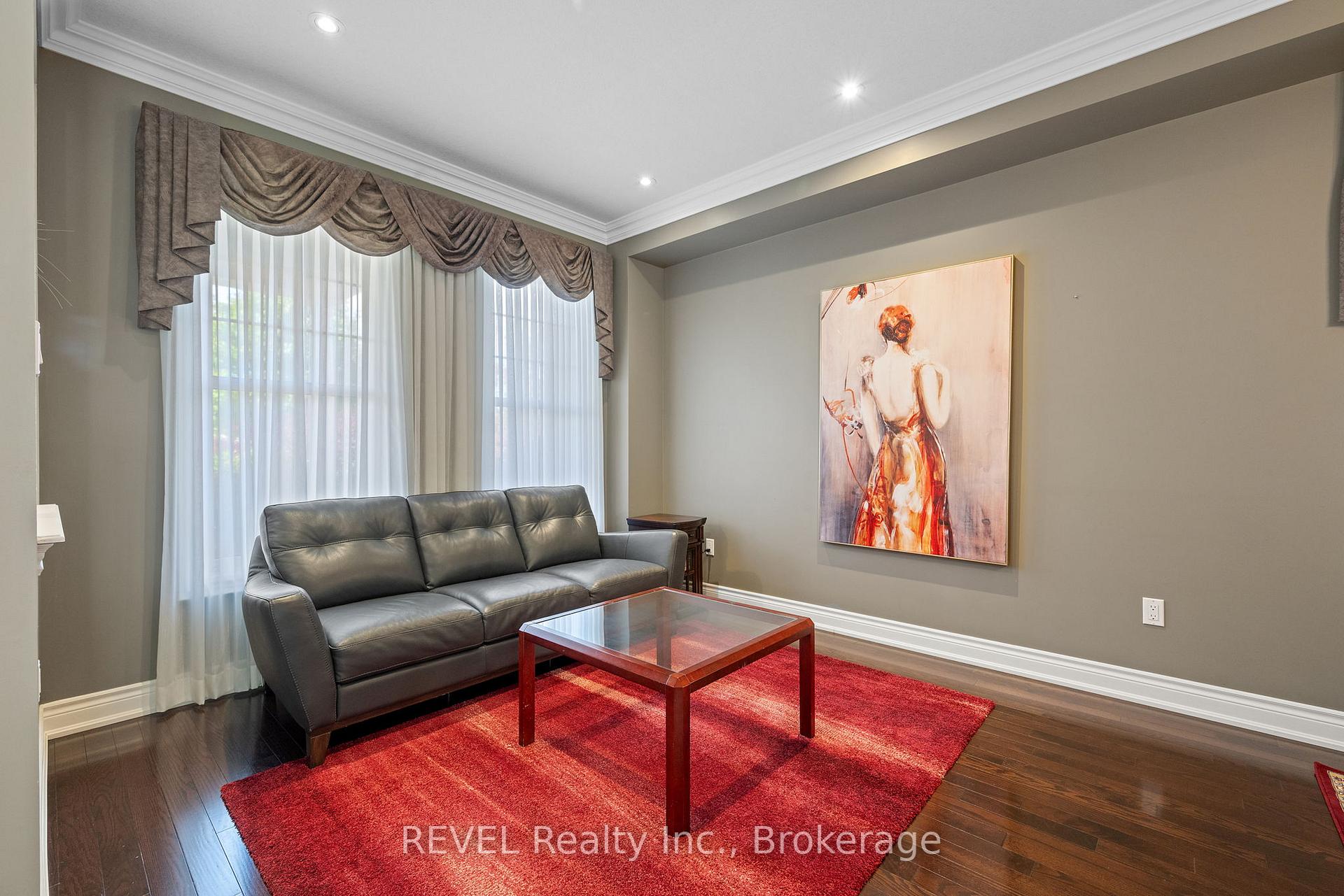 Photo 11 of 6440 St. Michael Avenue, Niagara Falls, Forestview — HOMEH