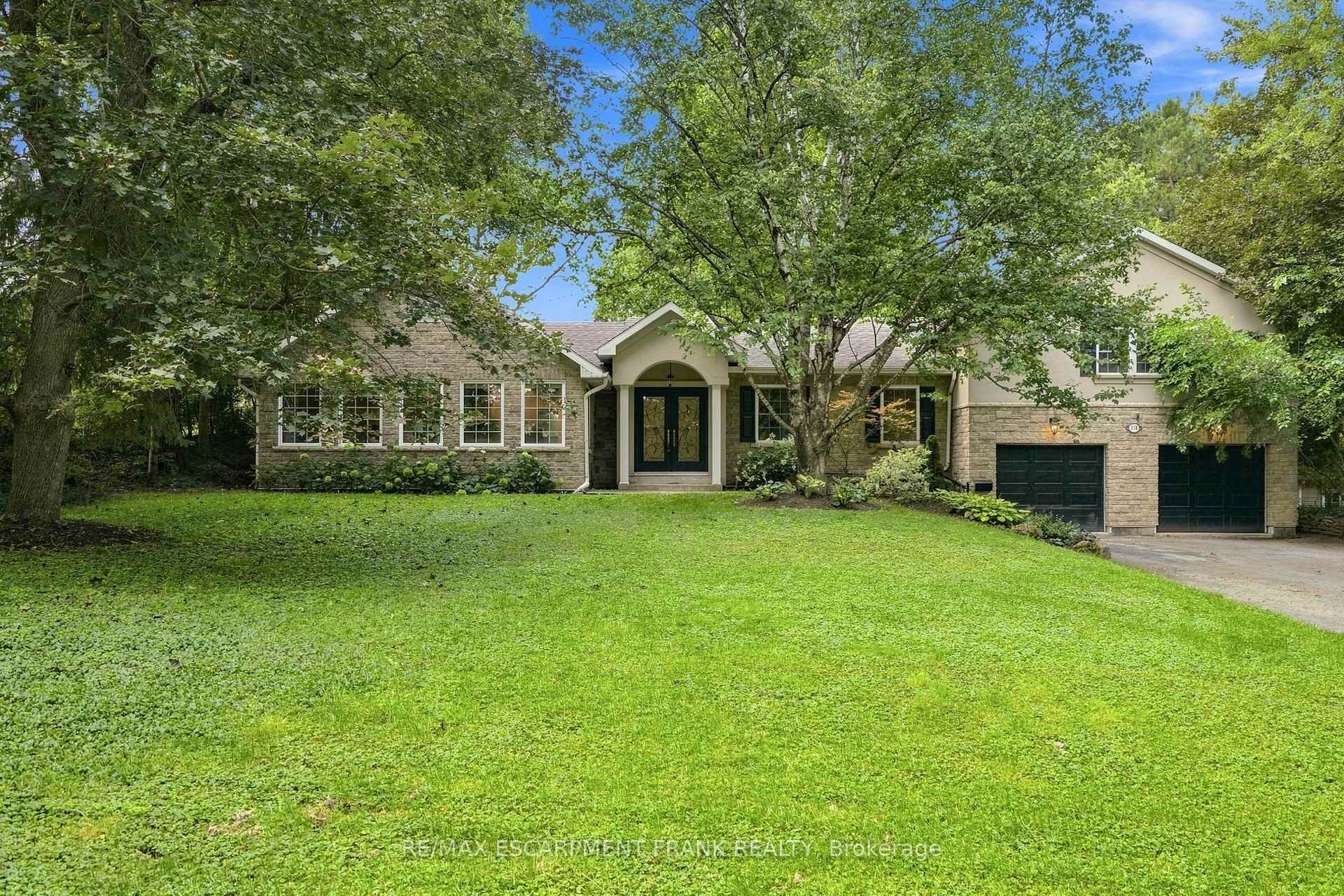 Photo 1 of 110 Old Ancaster Road, Hamilton, Dundas — HOMEH