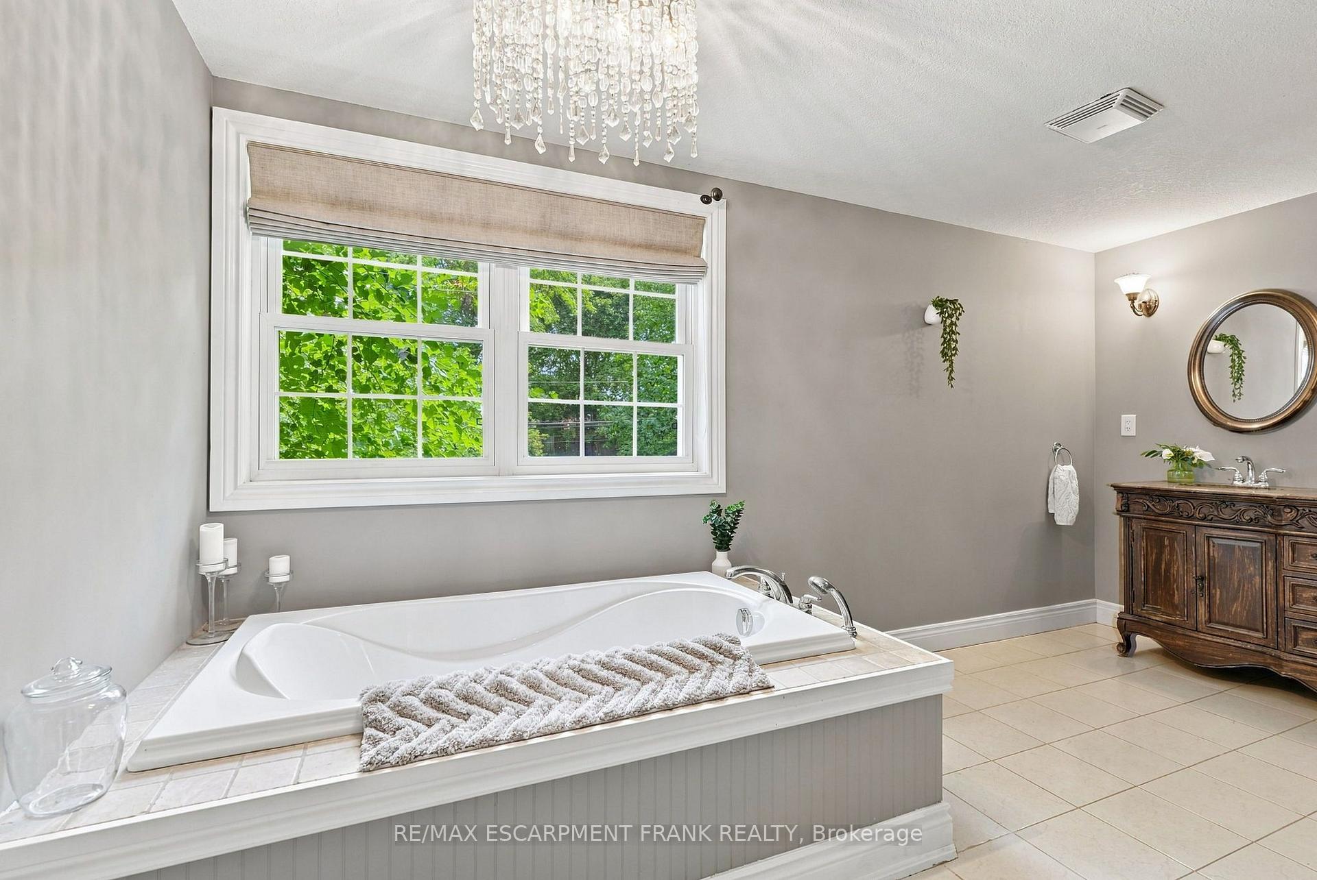 Photo 22 of 110 Old Ancaster Road, Hamilton, Dundas — HOMEH