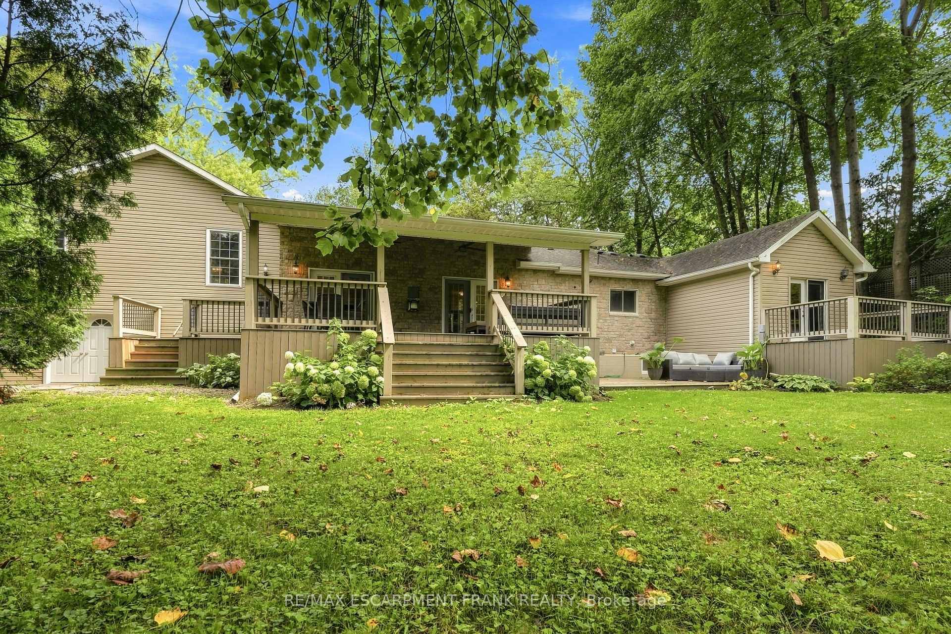 Photo 47 of 110 Old Ancaster Road, Hamilton, Dundas — HOMEH