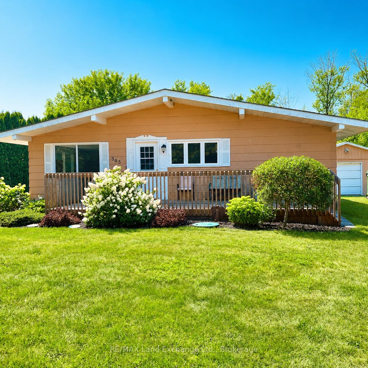 Photo of 365 Lake Range Drive