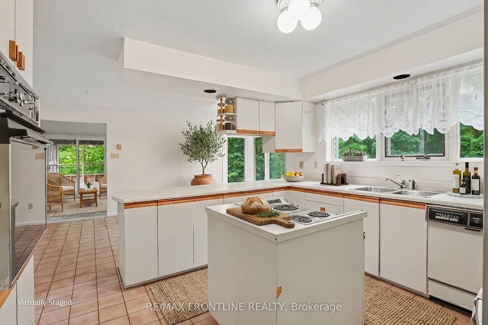 Photo 11 of 178 Burke Lane, Tay Valley, Bathurst/Burgess & Sherbrooke (Bathurst) Twp — HOMEH